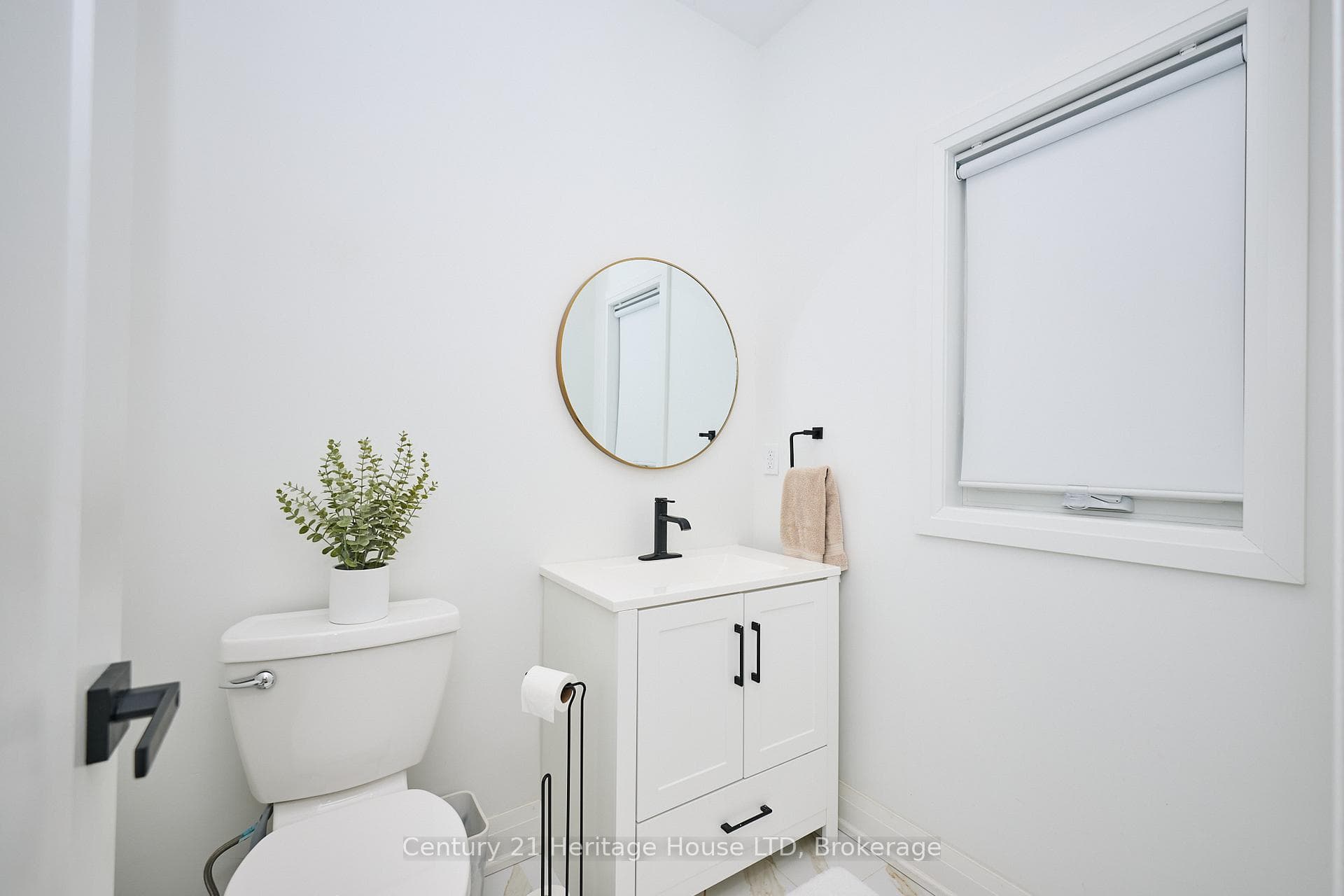 18 Parkview Avenue photo 15