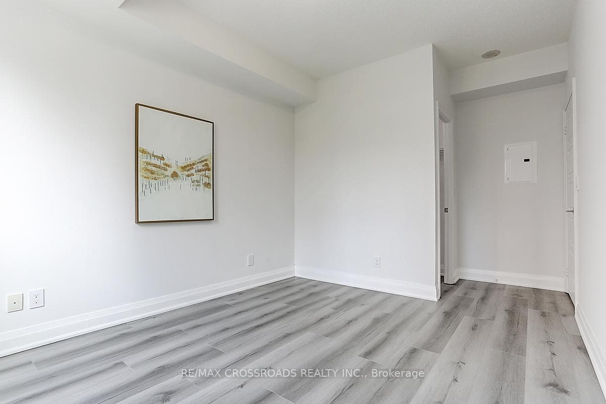 8228 Birchmount Road Unit 310 photo 25