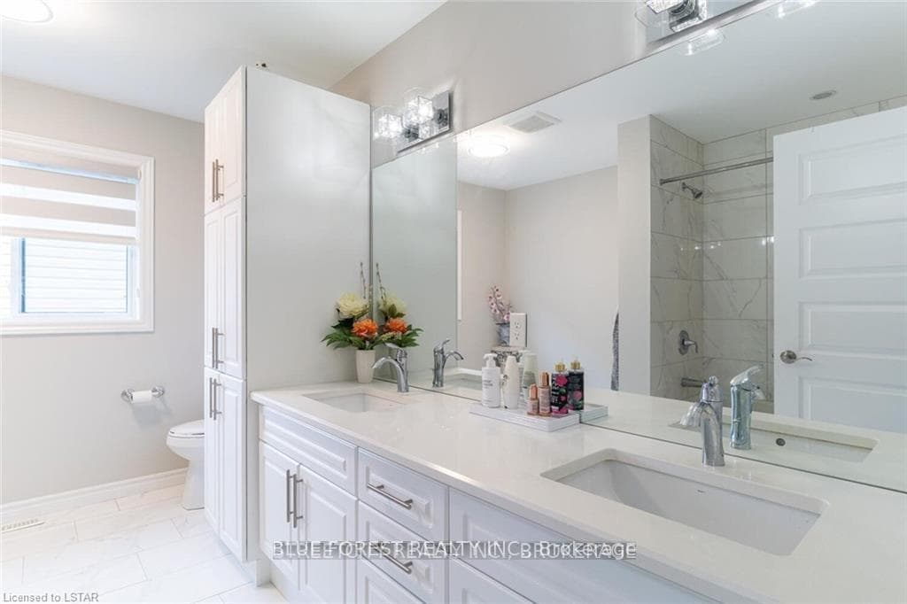 1661 Finley Crescent photo 30