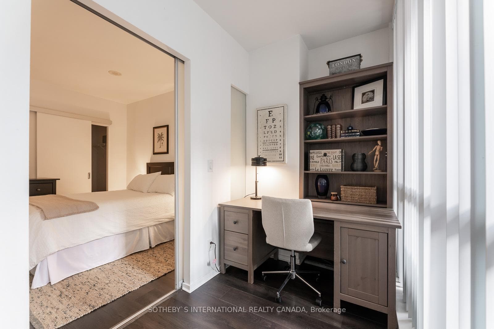 8 Charlotte Street Unit 210 photo 14