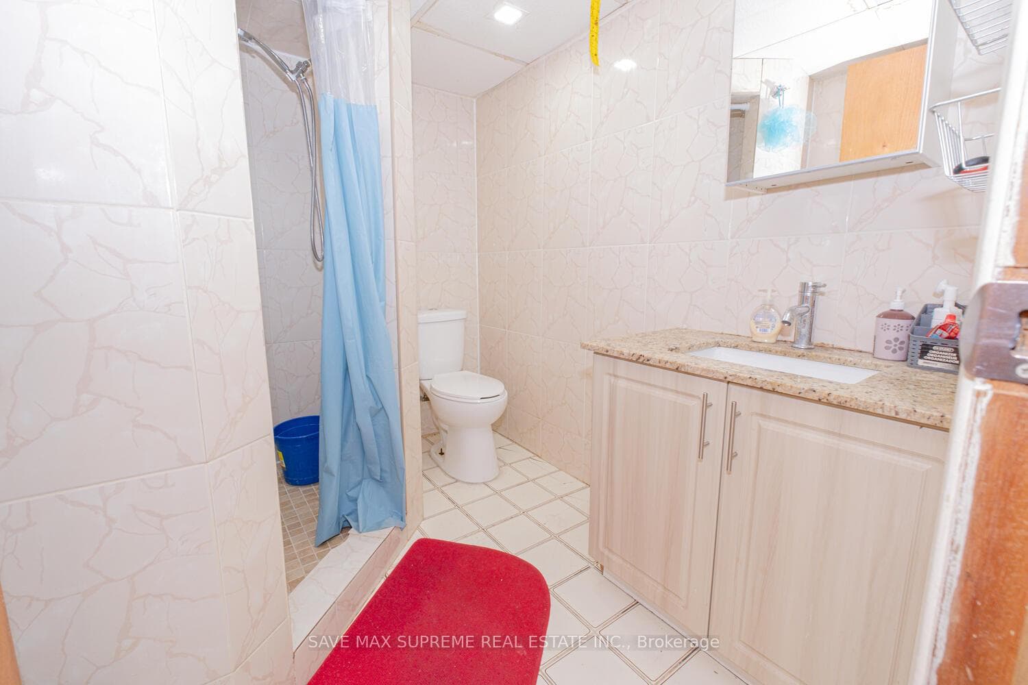 8 Esplanade Road photo 27