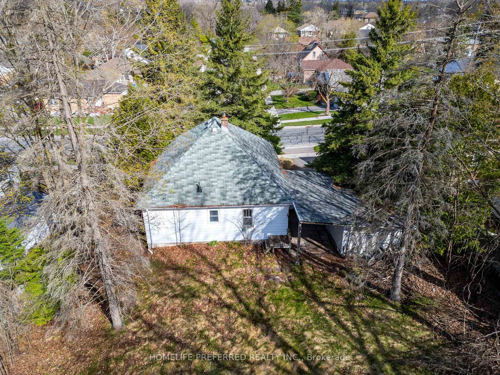 119 Dumble Avenue photo 4