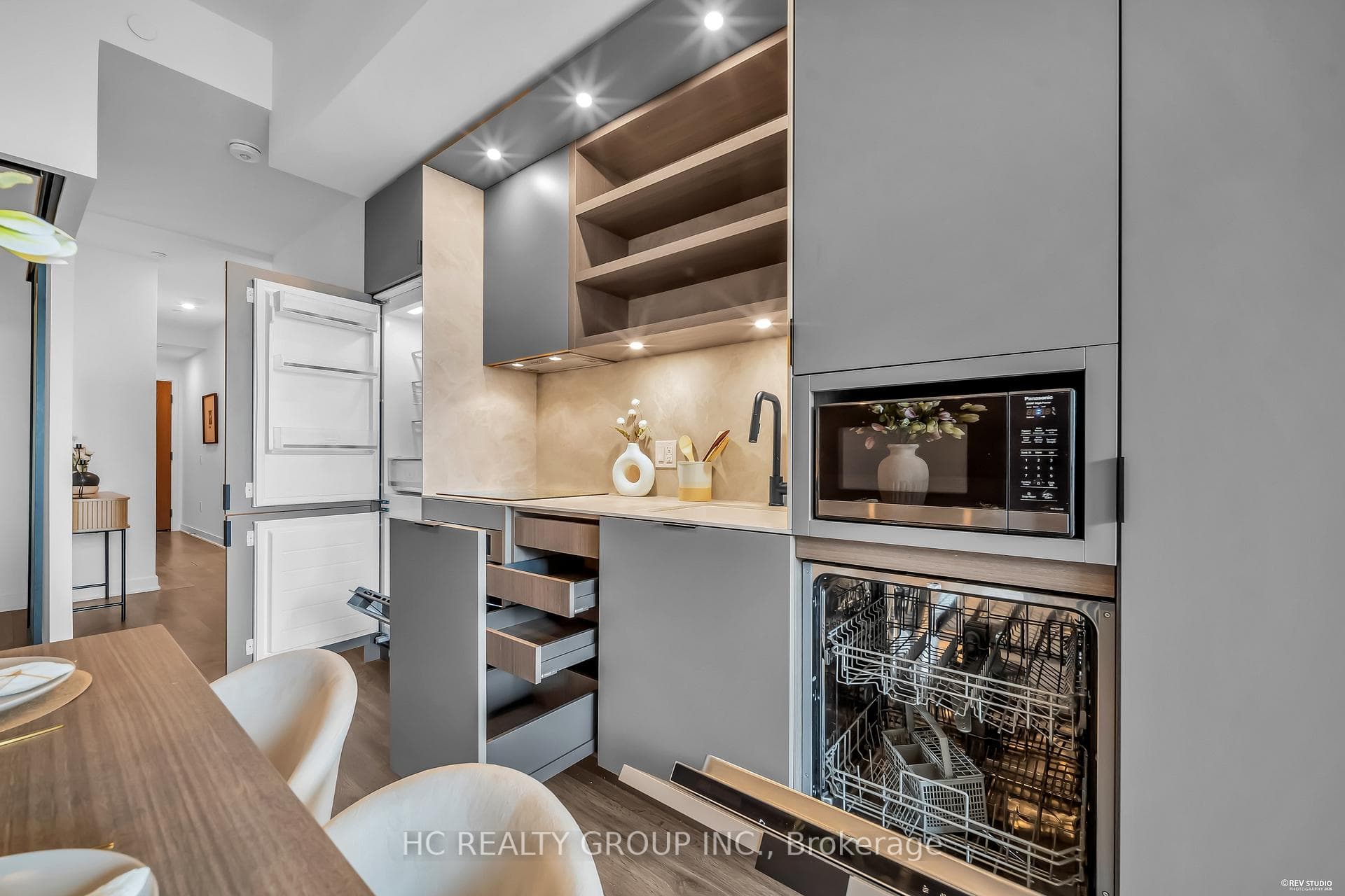 55 Charles Street Unit 1805 photo 9