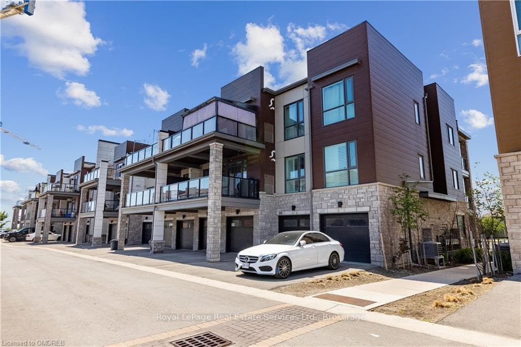2375 BRONTE Road Unit 212 photo 22