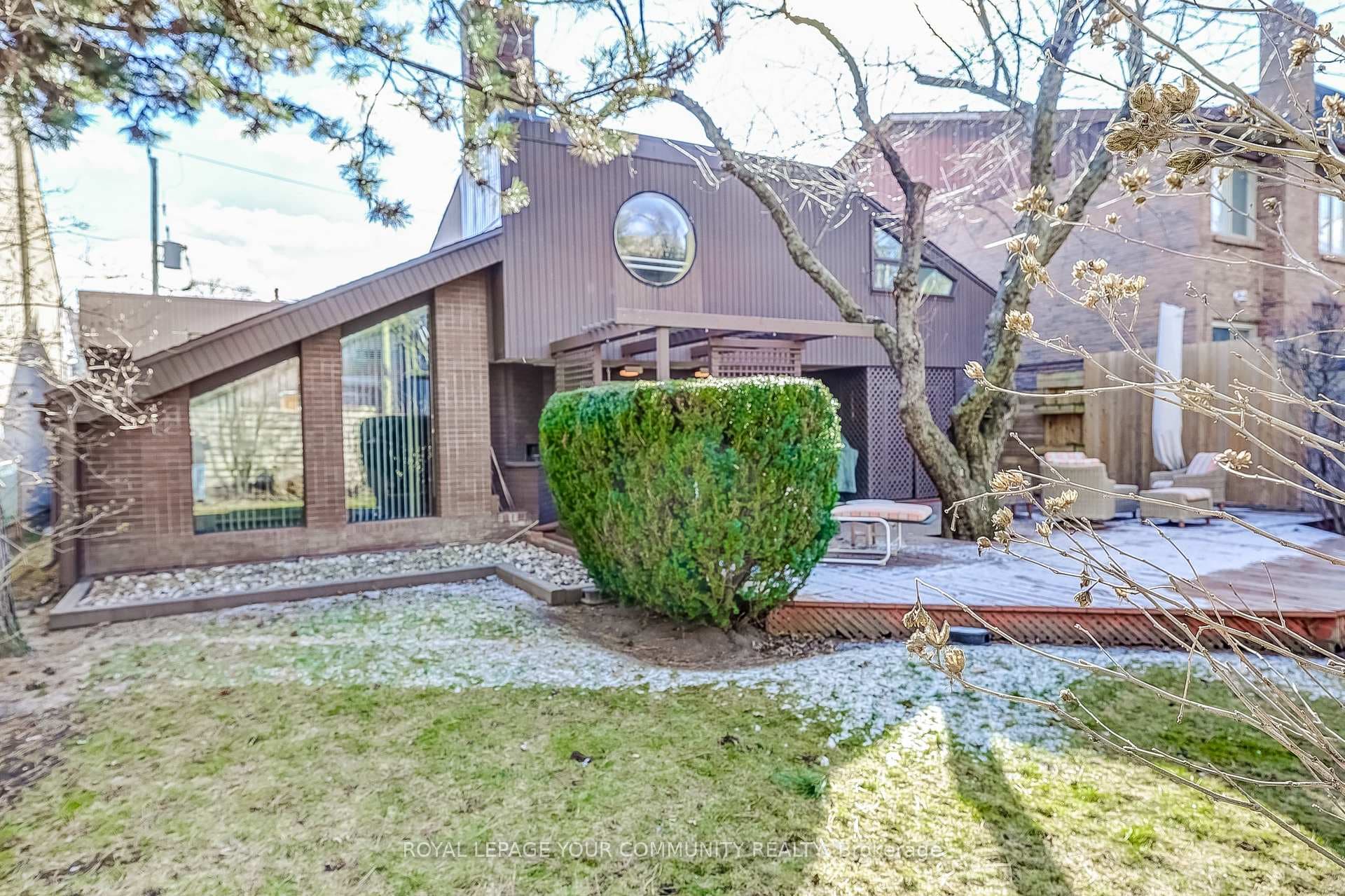 428 Glengarry Avenue photo 39