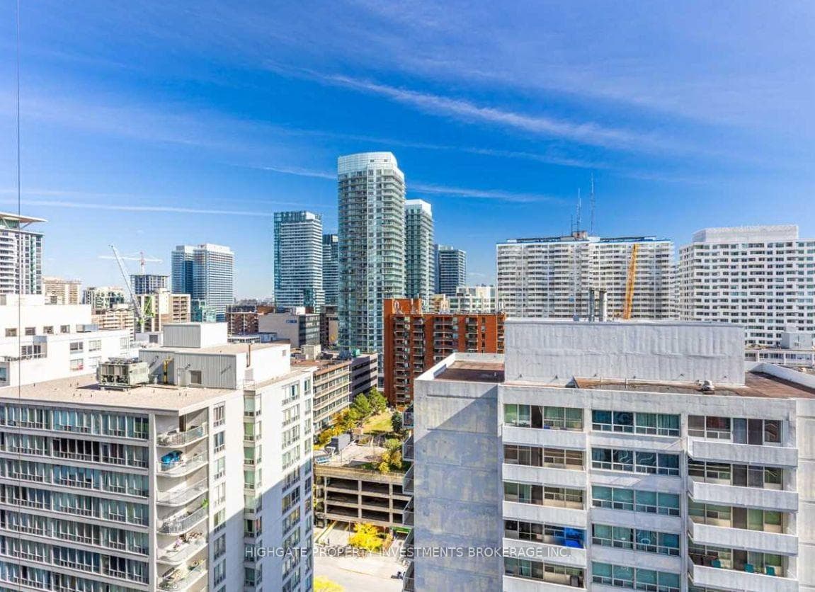 2191 Yonge Street Unit 2111 photo 25