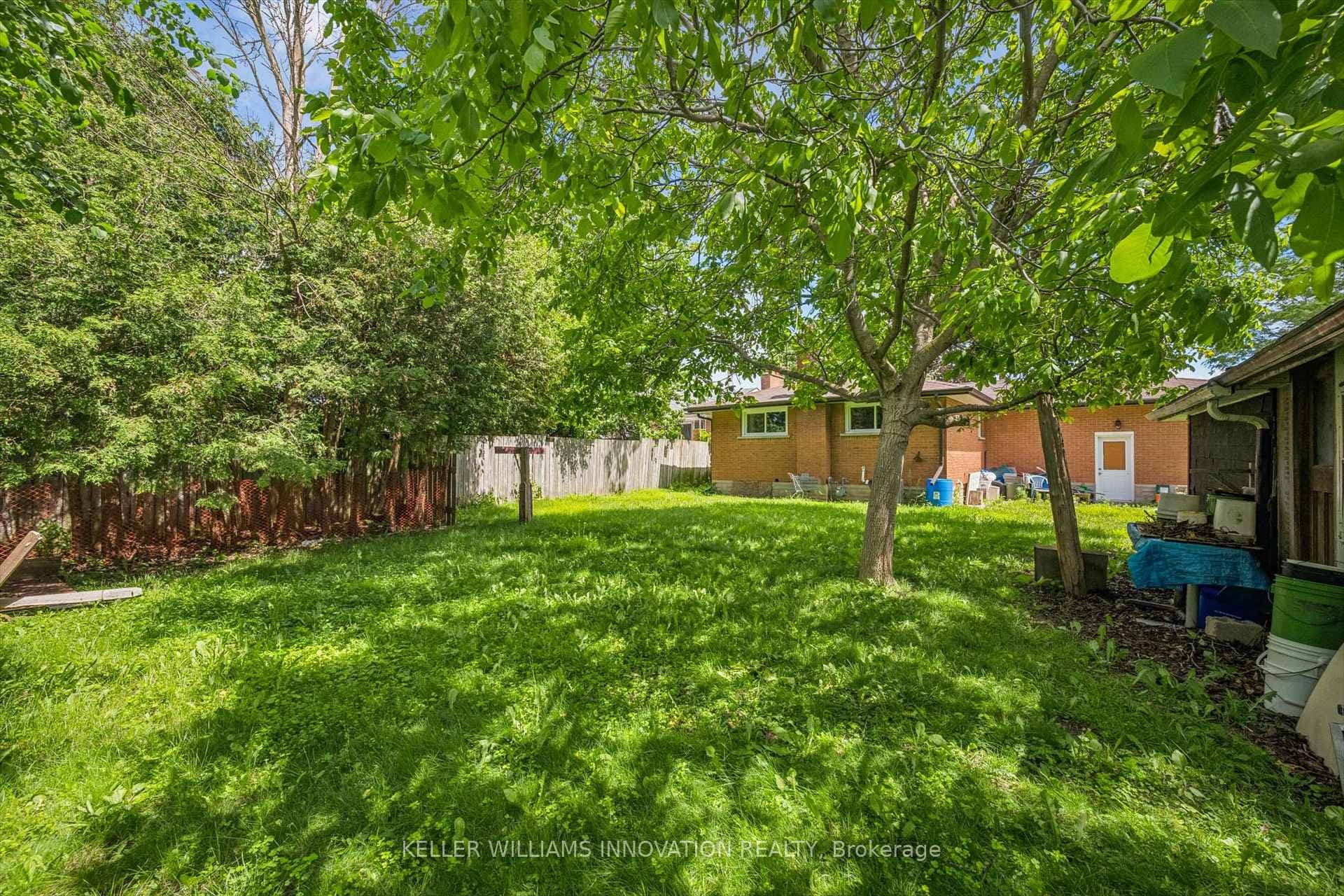 1200 Ottawa Street photo 35
