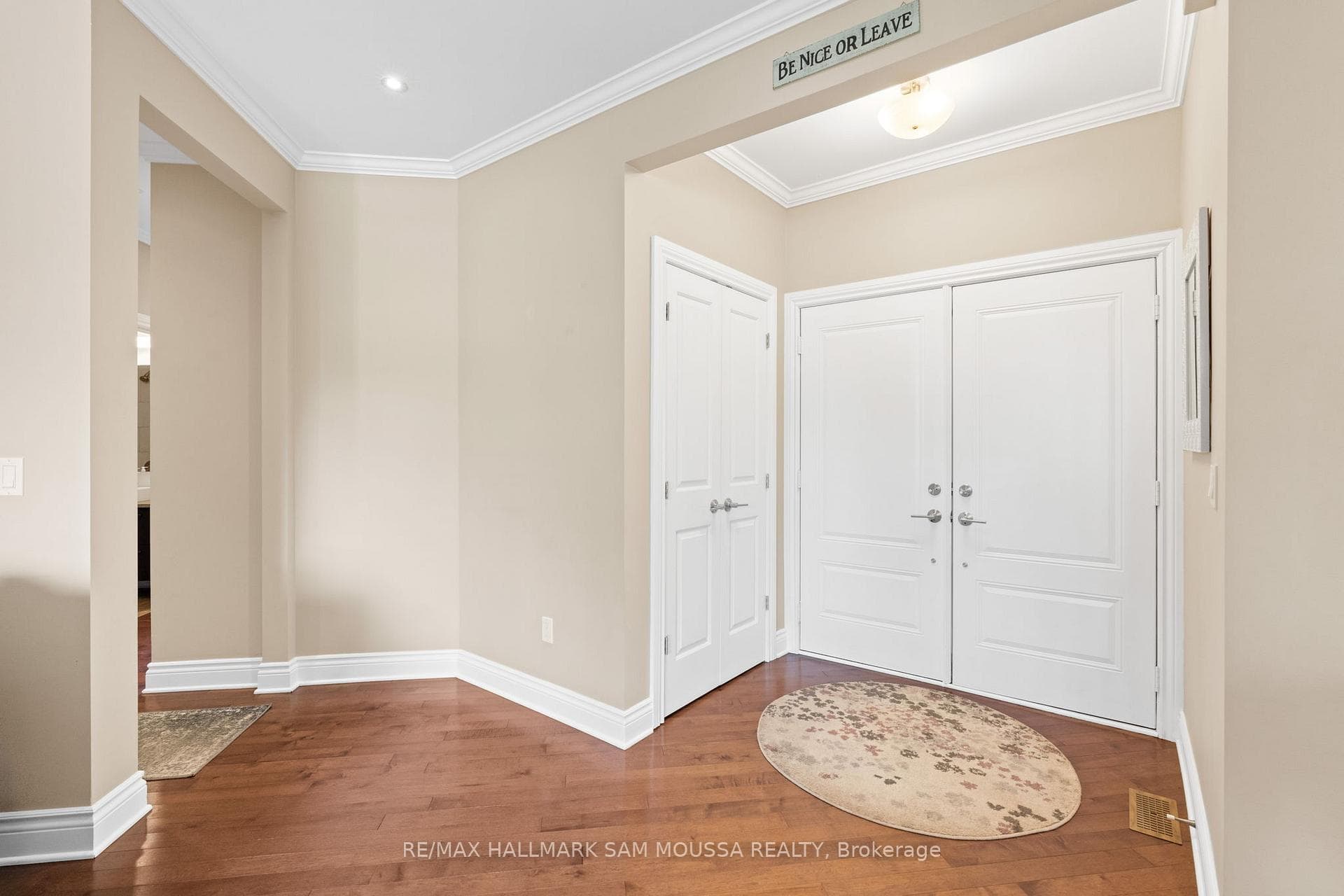 4 LOCKMASTERS Lane photo 6