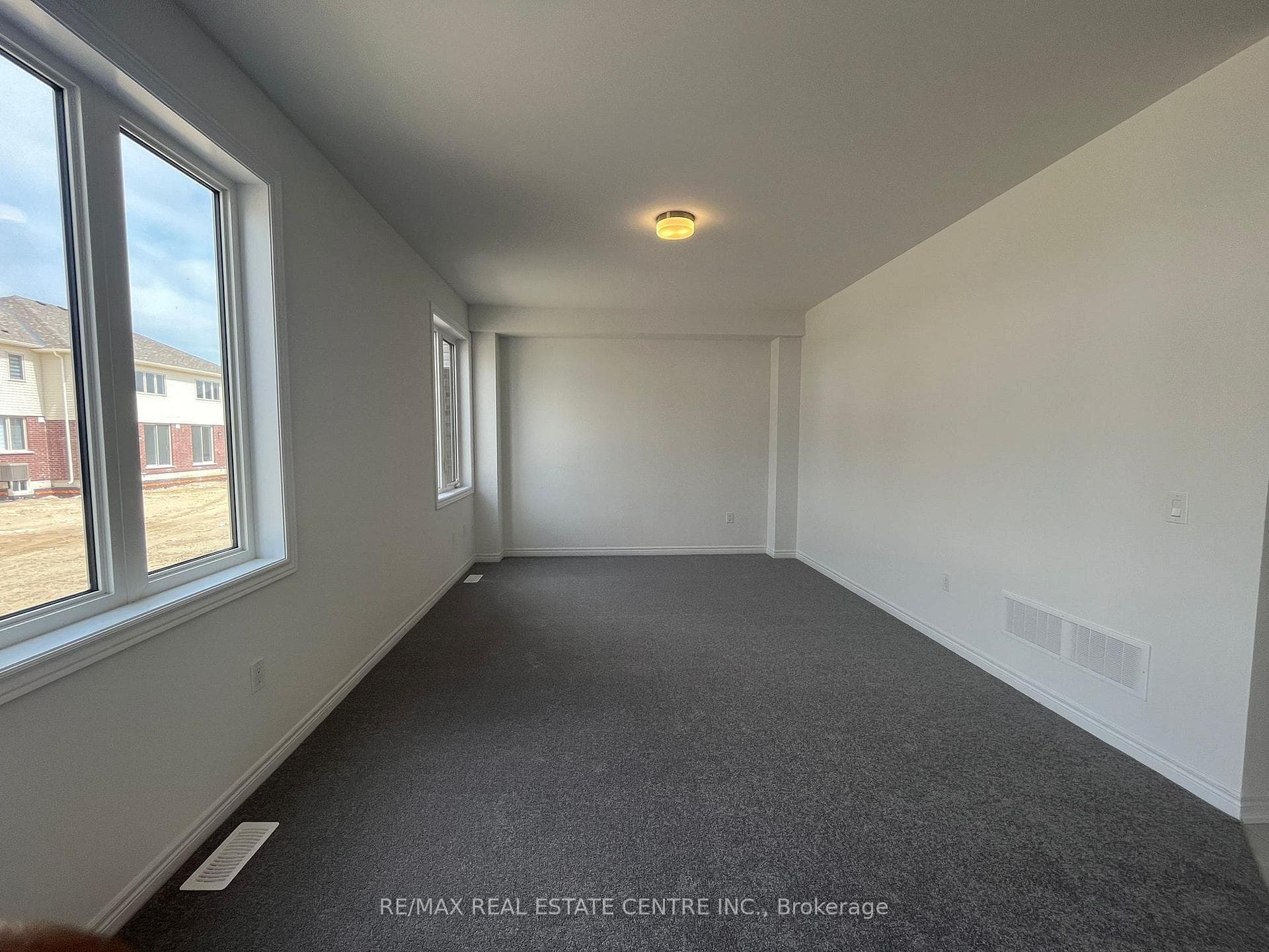287 Rea Drive photo 8