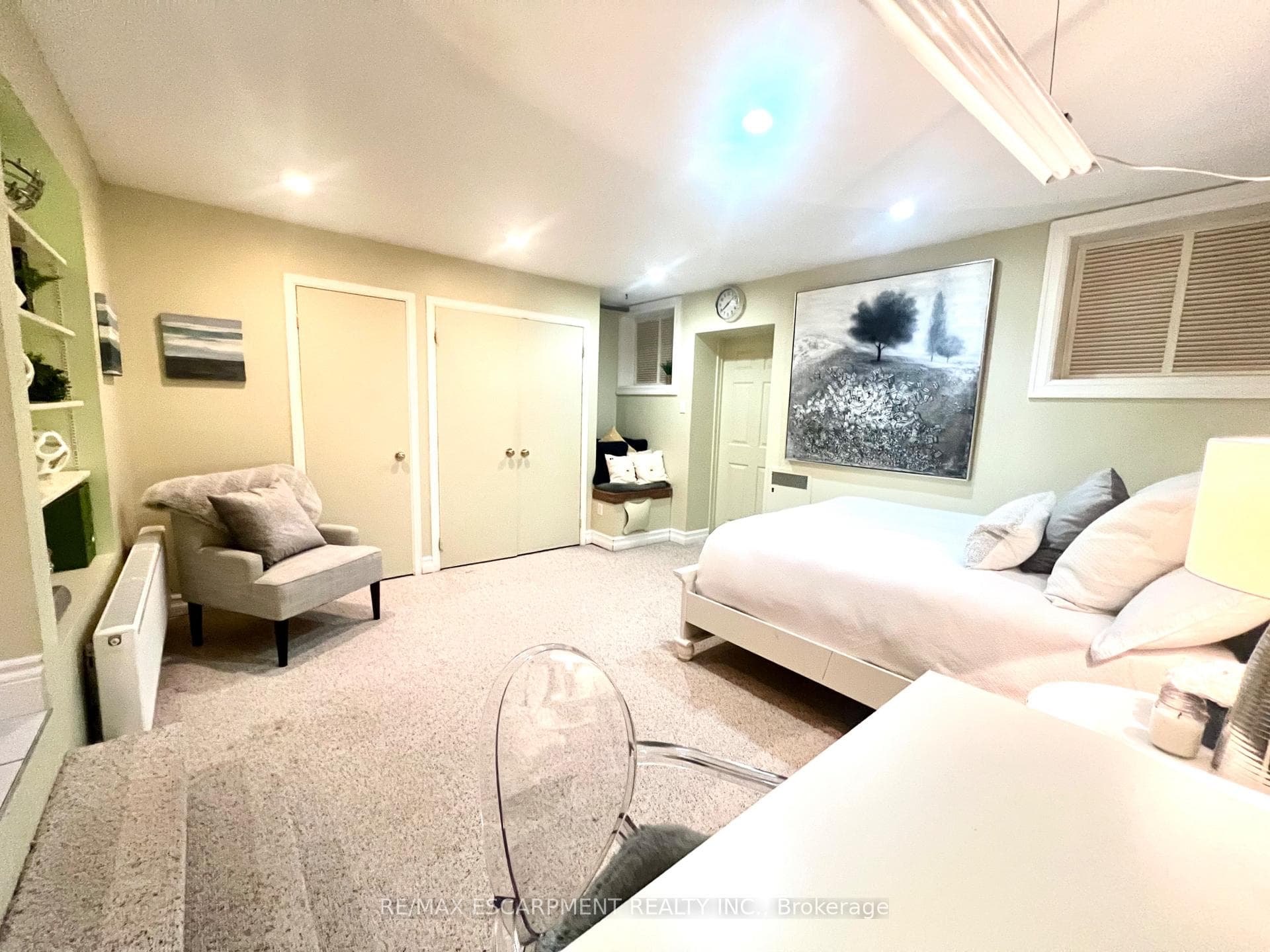 19 Jackson Avenue photo 32
