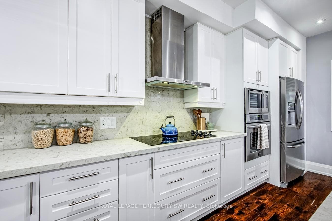888 Fourth Street photo 11