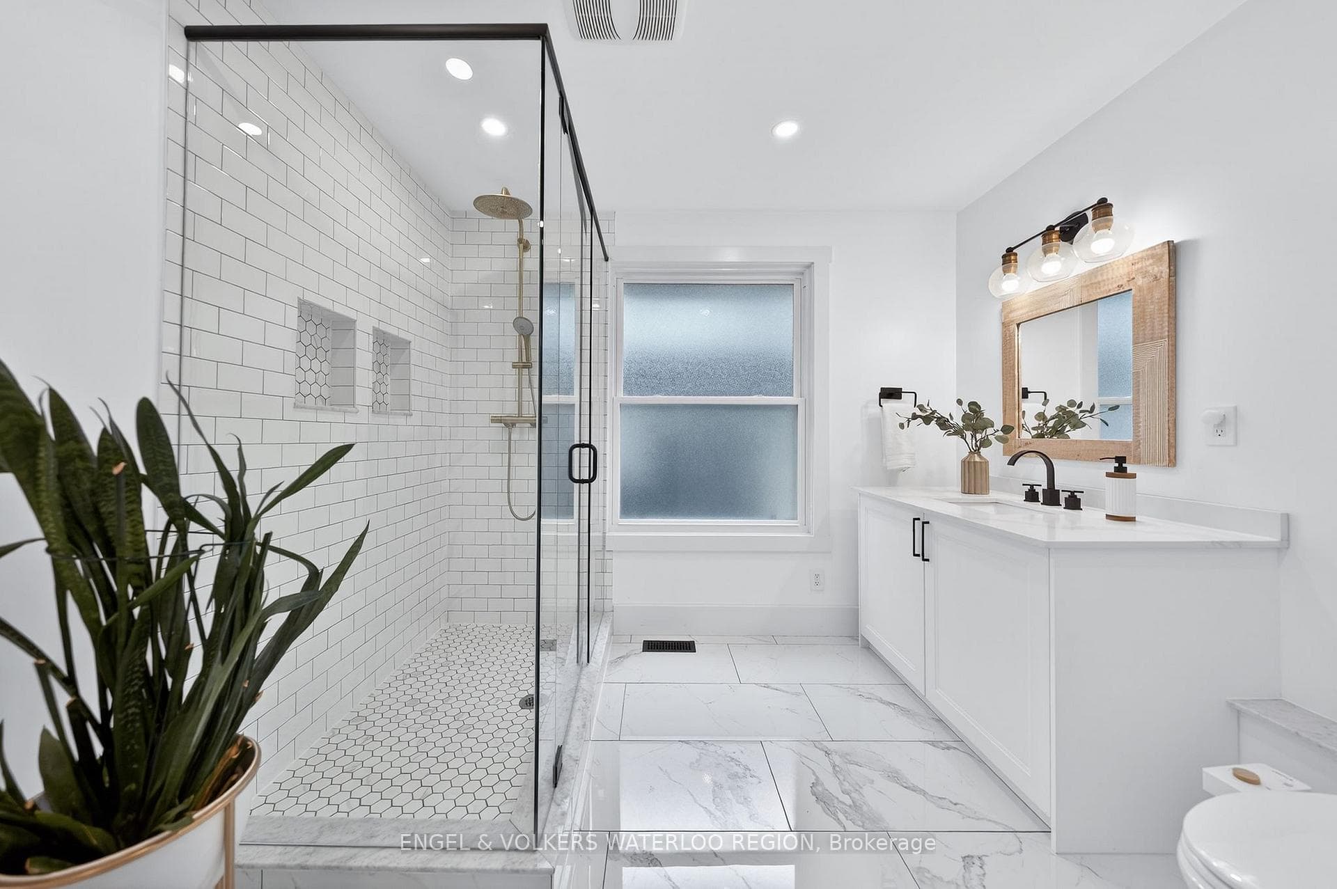 1283 Wilby Road photo 20