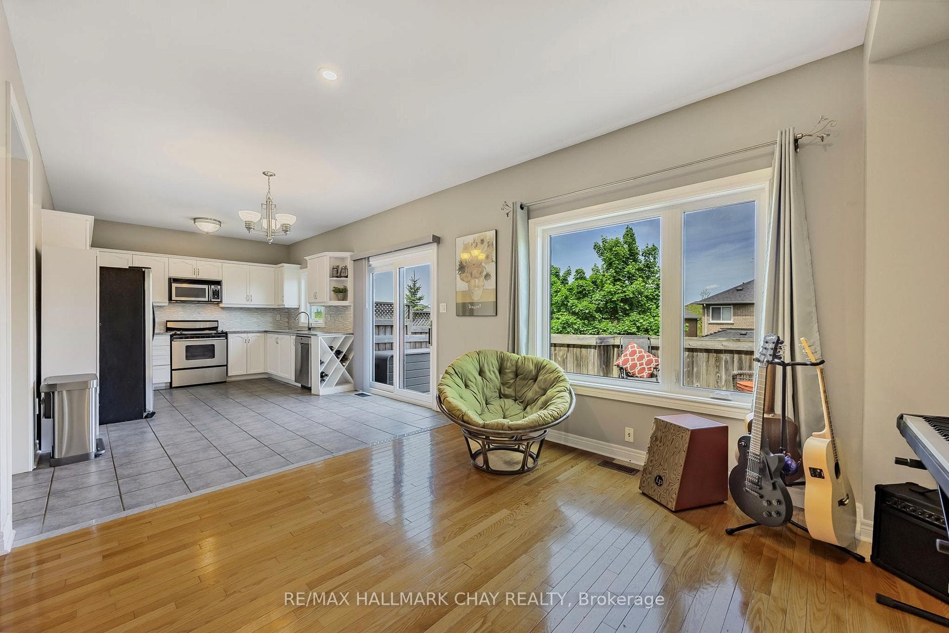 12 Prince Of Wales Drive photo 10