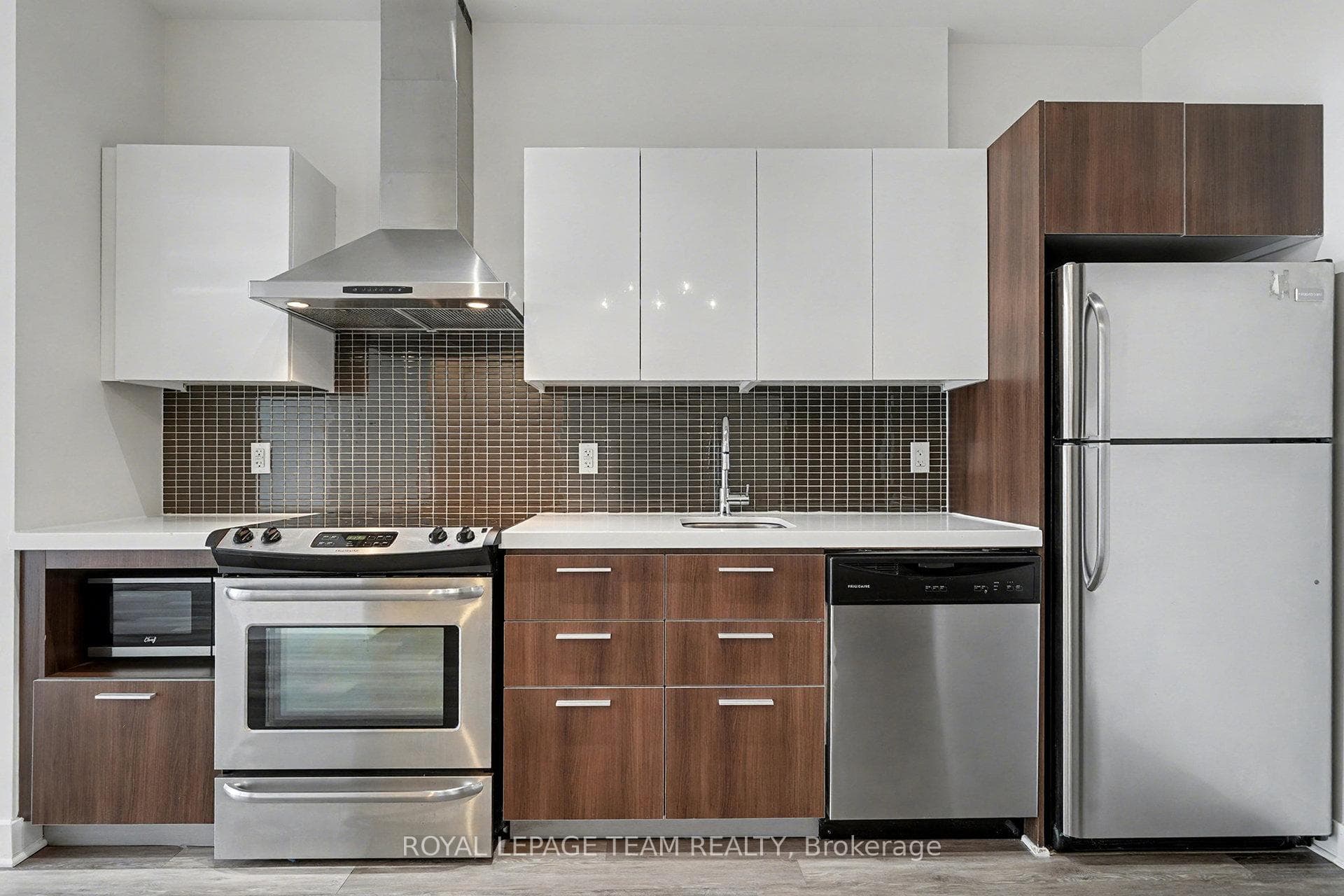 340 MCLEOD Street Unit 732 photo 10