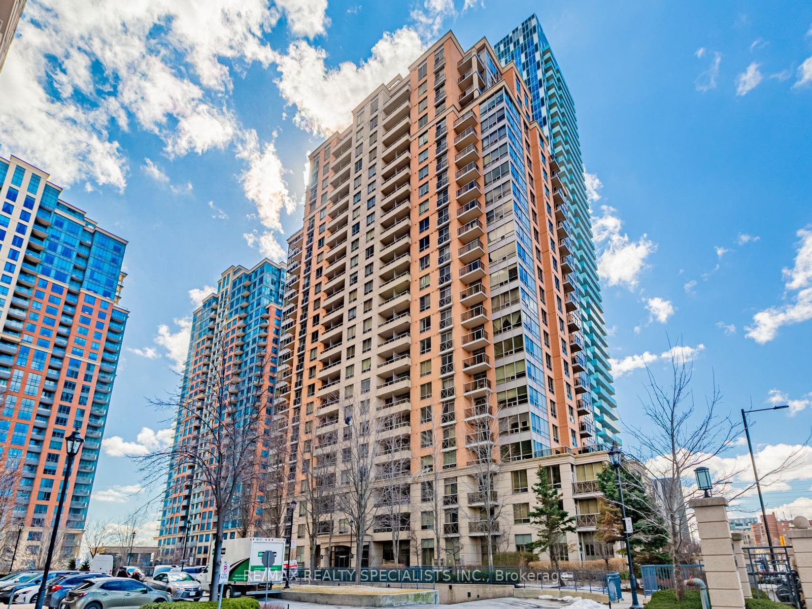 5233 Dundas Street Unit 2116 photo 30