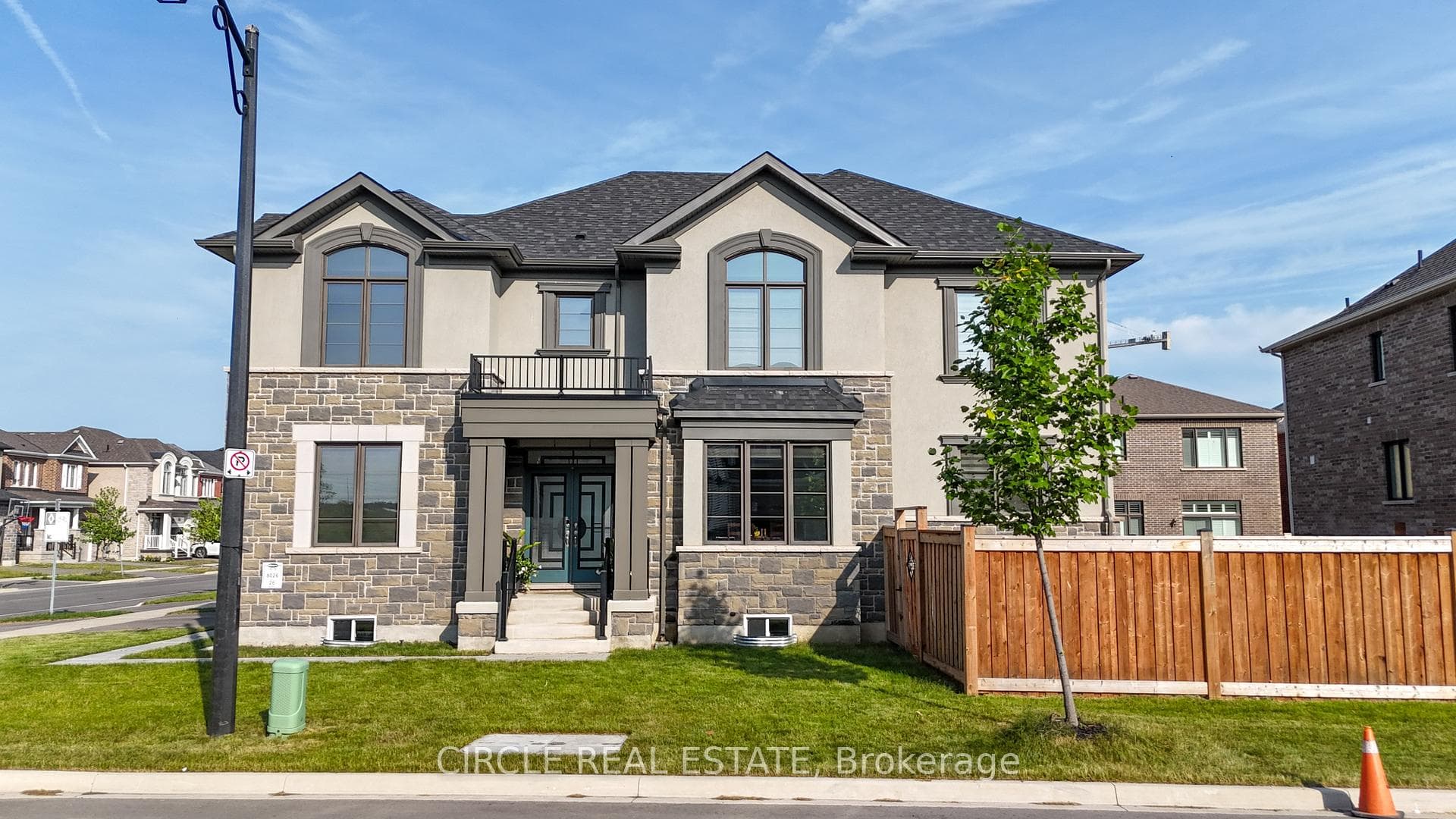 169 Yates Drive photo 1