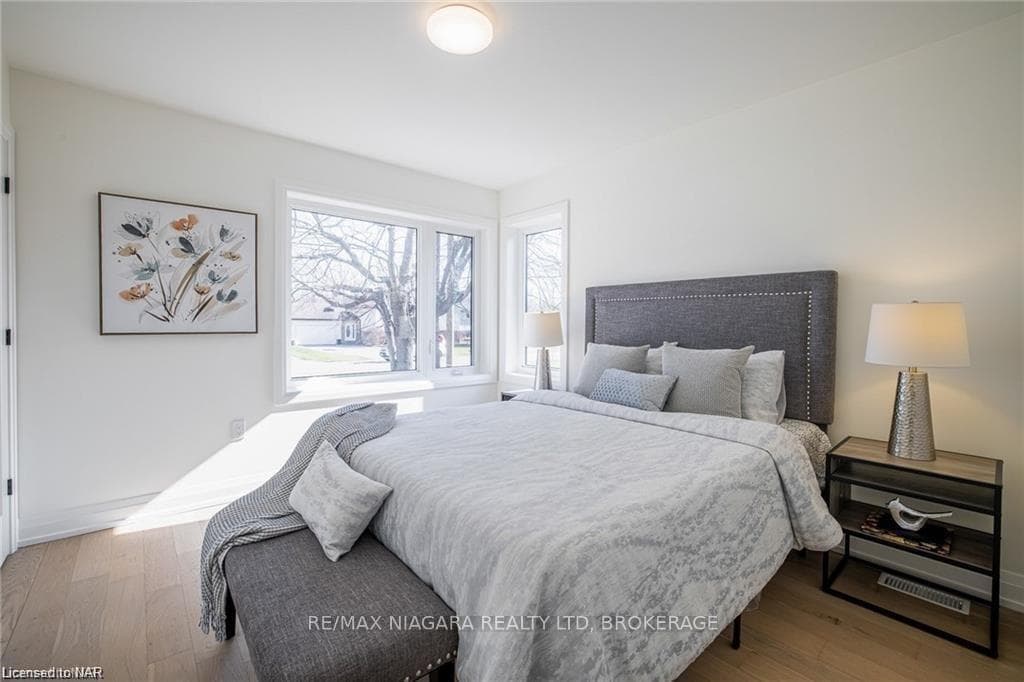 735 CRESCENT Road photo 19