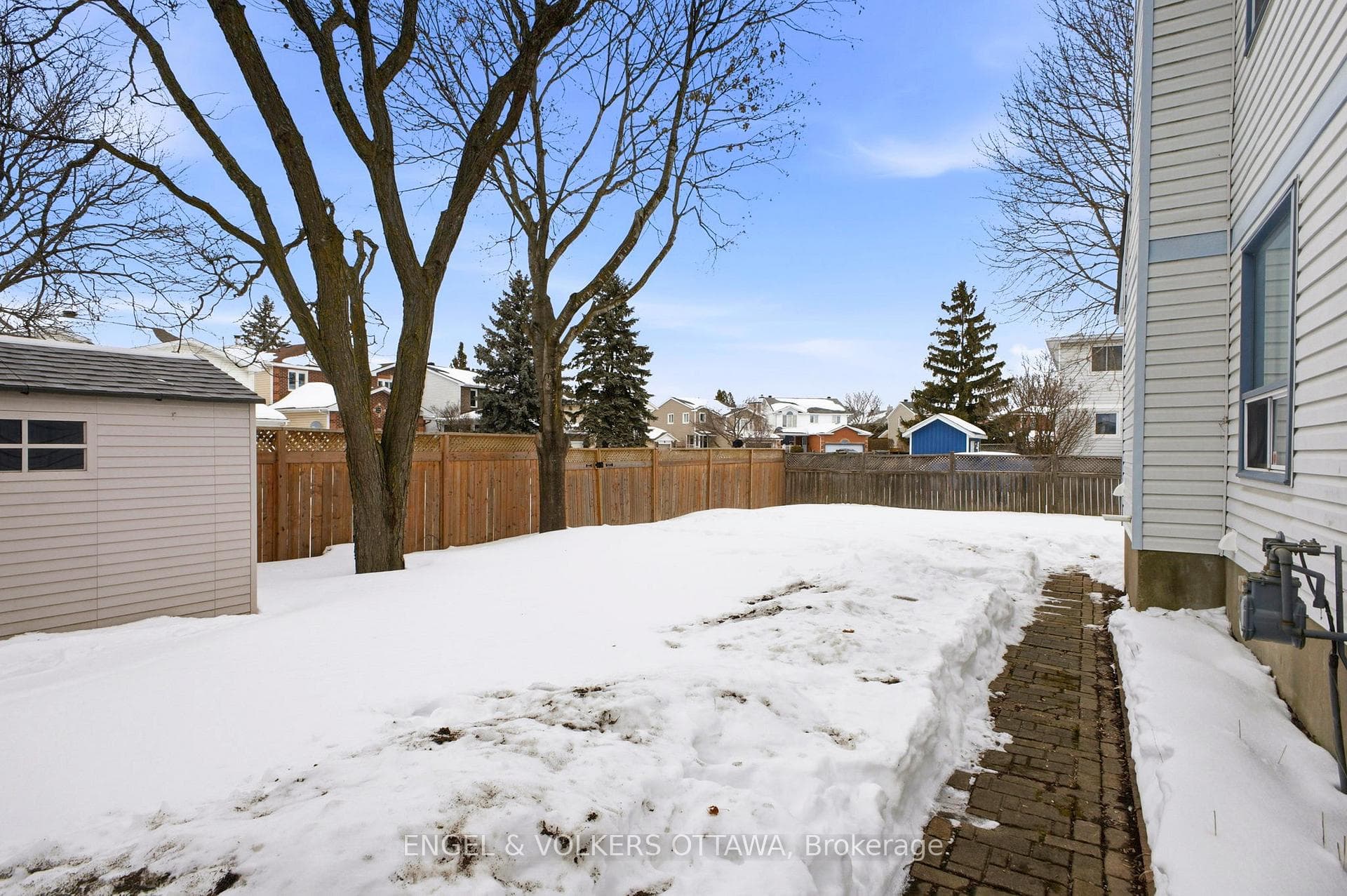 14 Atoll Street photo 26