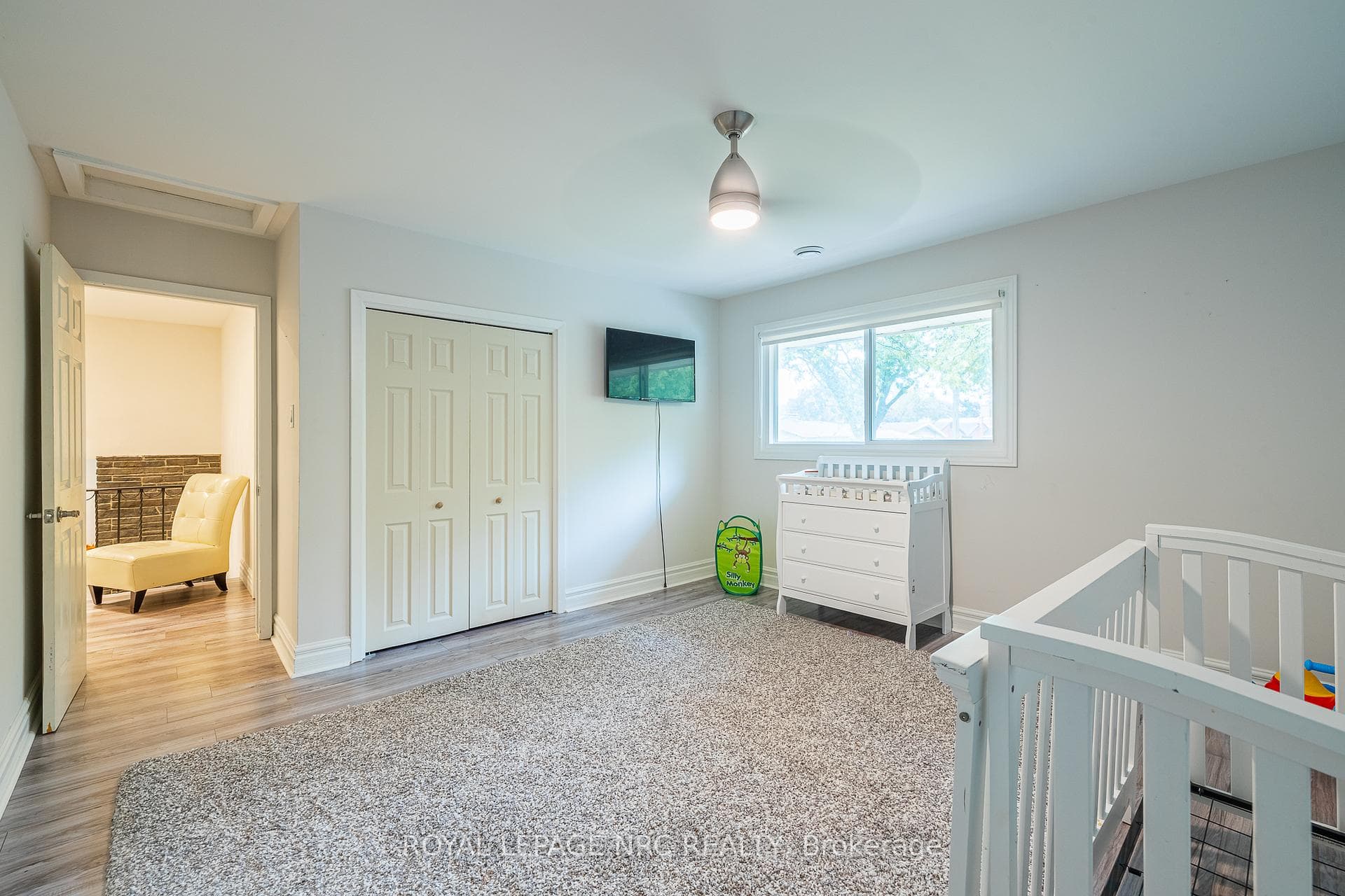 3797 Wiltshire Boulevard photo 24