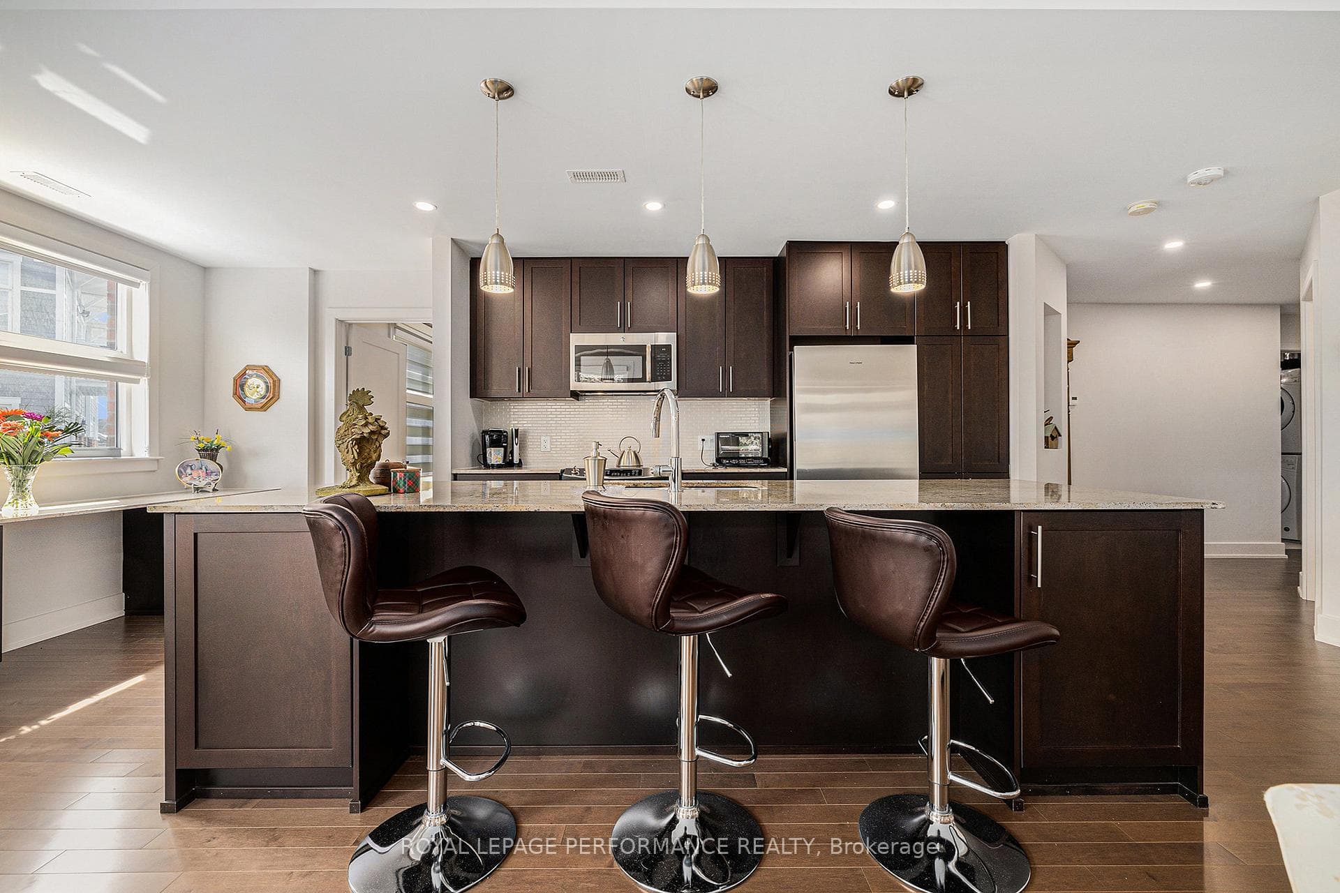315 Elizabeth Cosgrove Private Unit 203 photo 4
