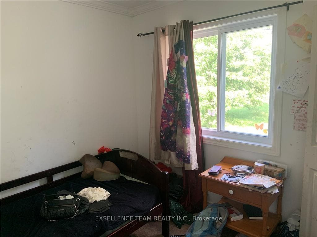 1540 MCLAUGHLIN Road photo 13