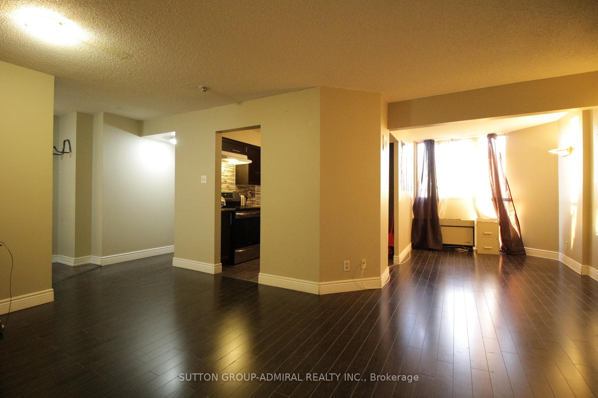 41 Markbrook Lane Unit 610 photo 3