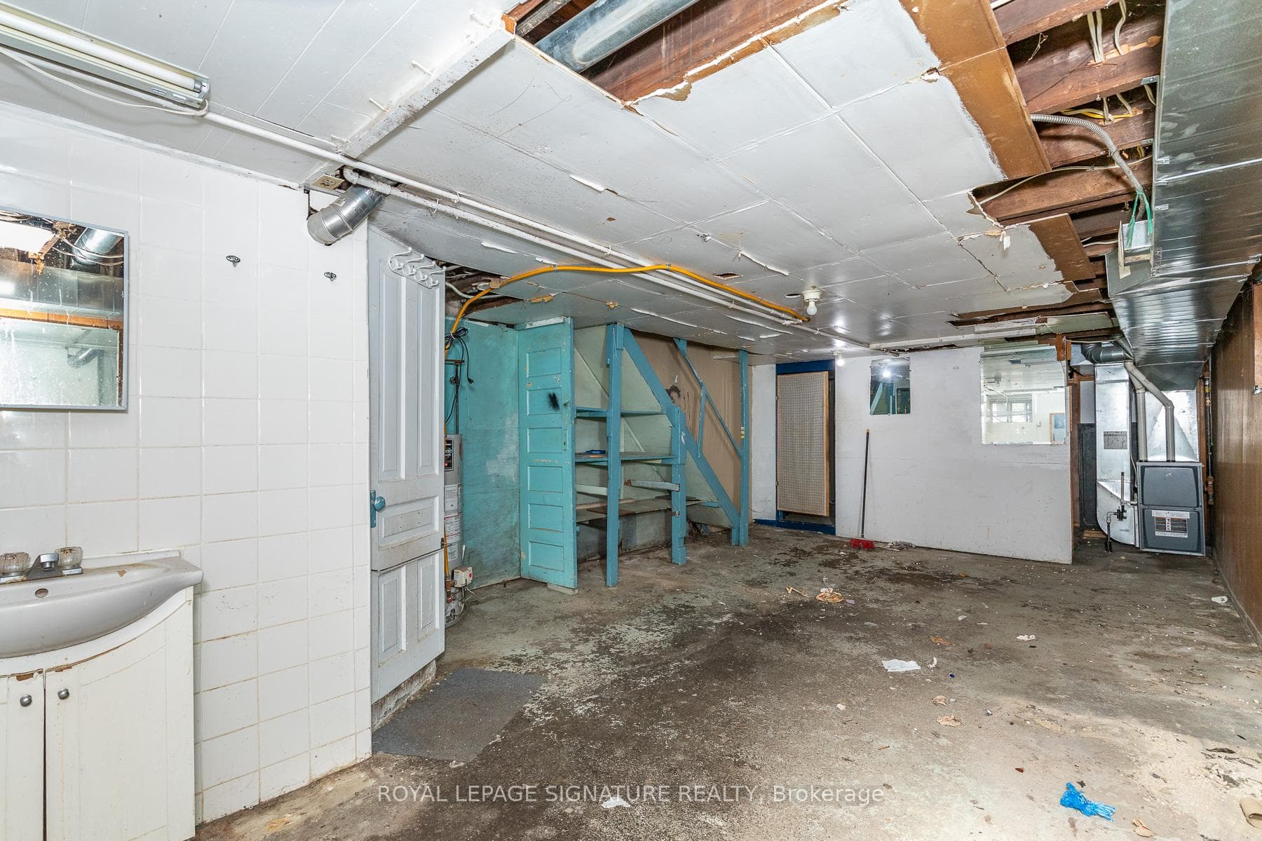 290 Margueretta Street photo 28