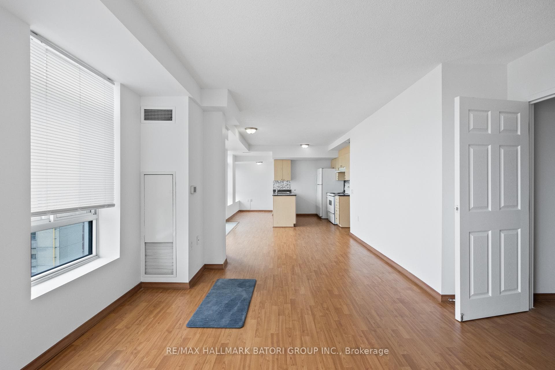 15 Maplewood Avenue Unit 1002 photo 16