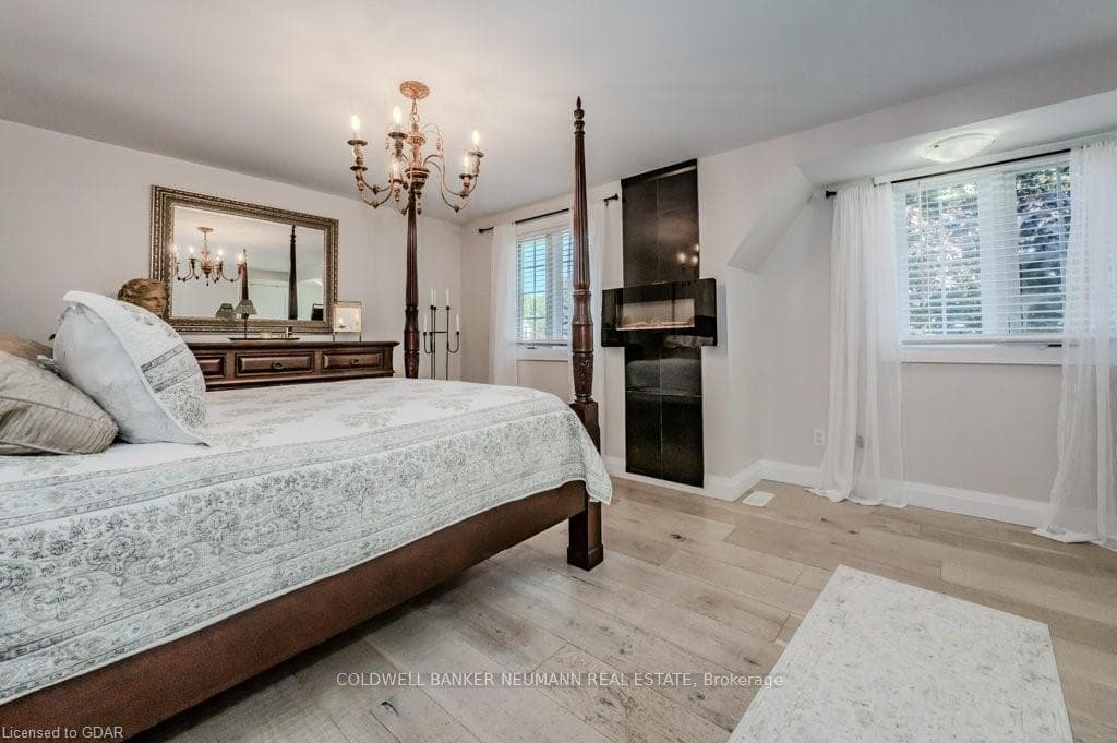 51 Thornhill Drive photo 17