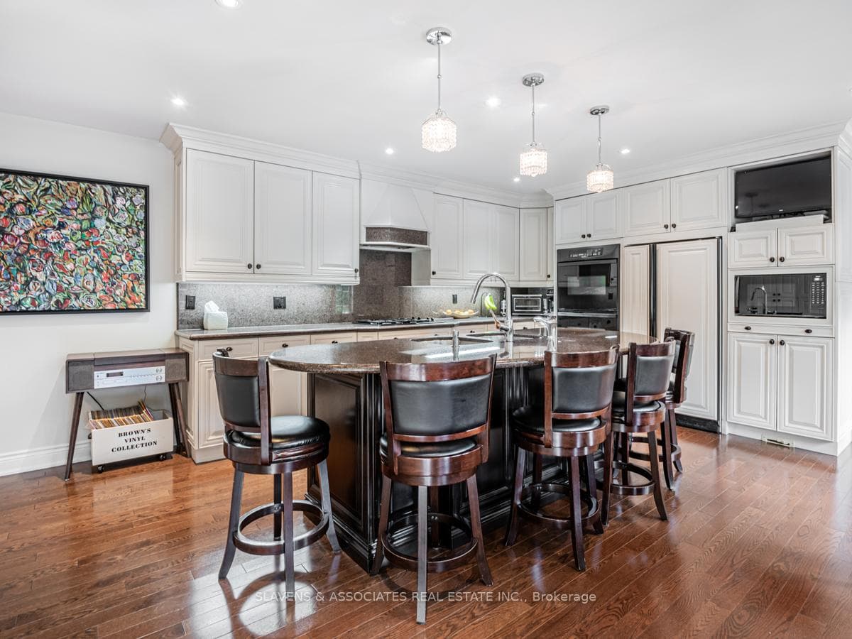 18 Hammok Crescent photo 12