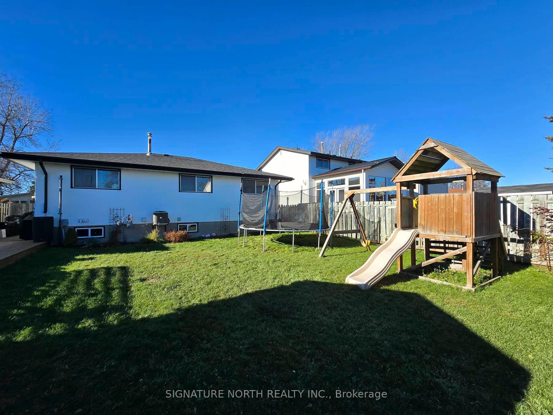 662 Mohawk Crescent photo 46