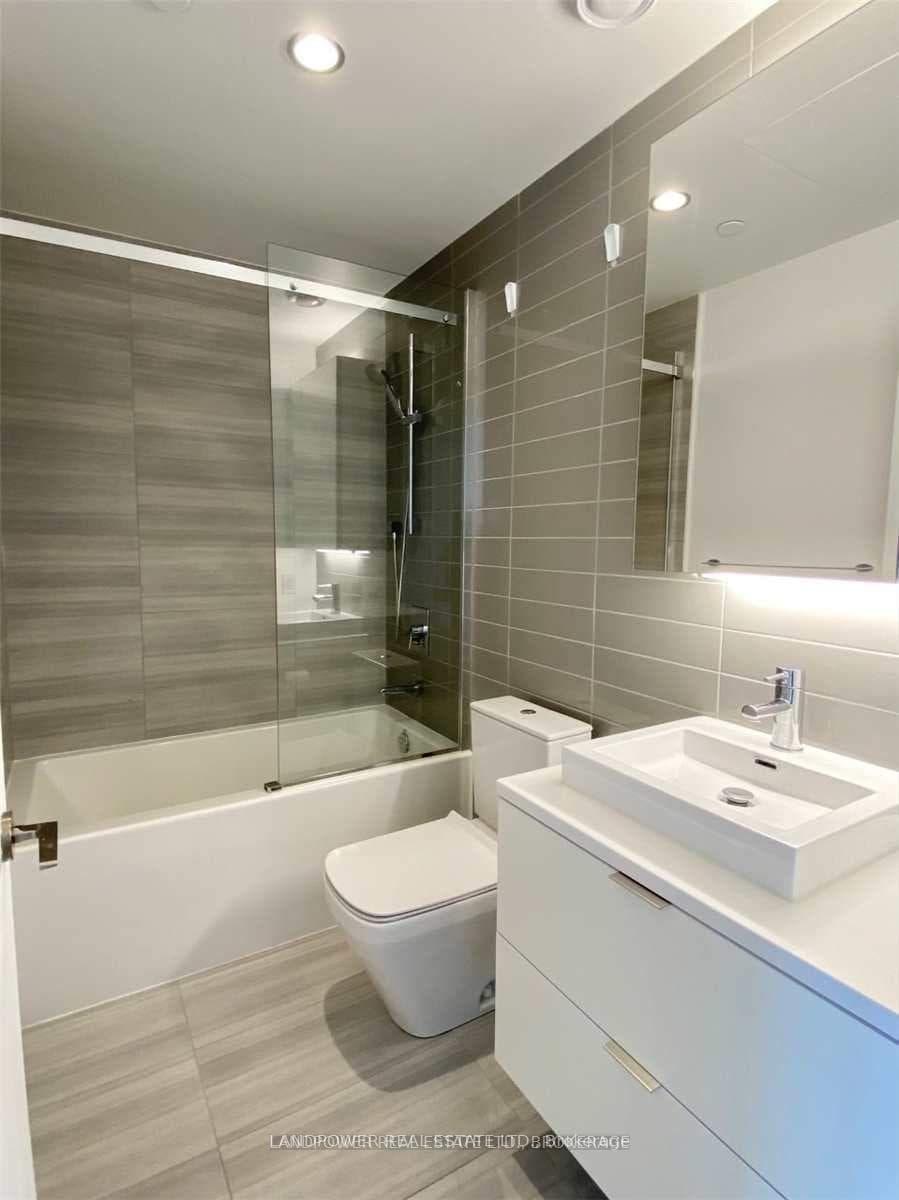 170 Bayview Avenue Unit 2508 photo 23