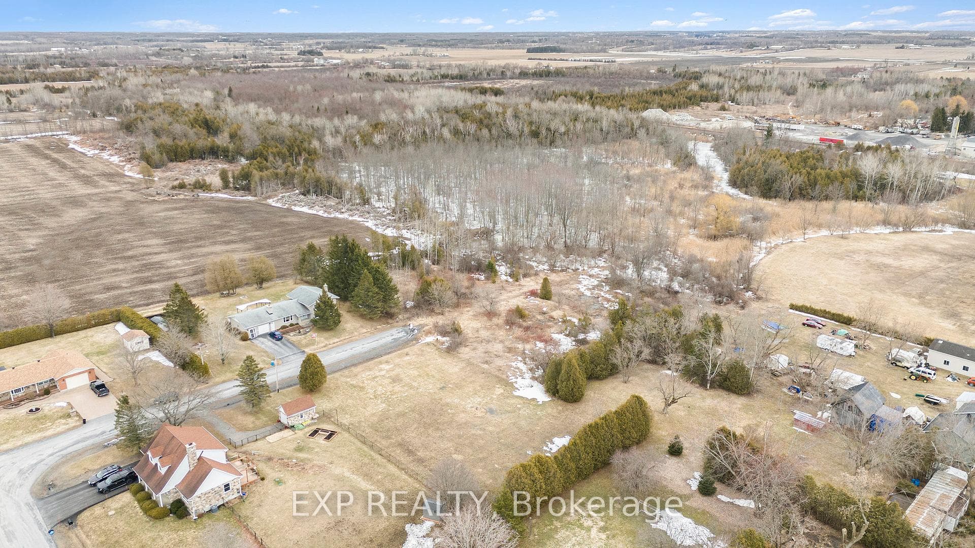 20732 Lefebvre Street photo 15