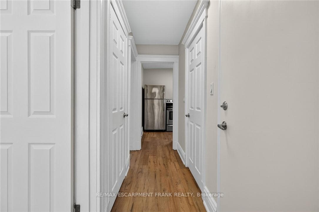 84 Ray Street photo 35