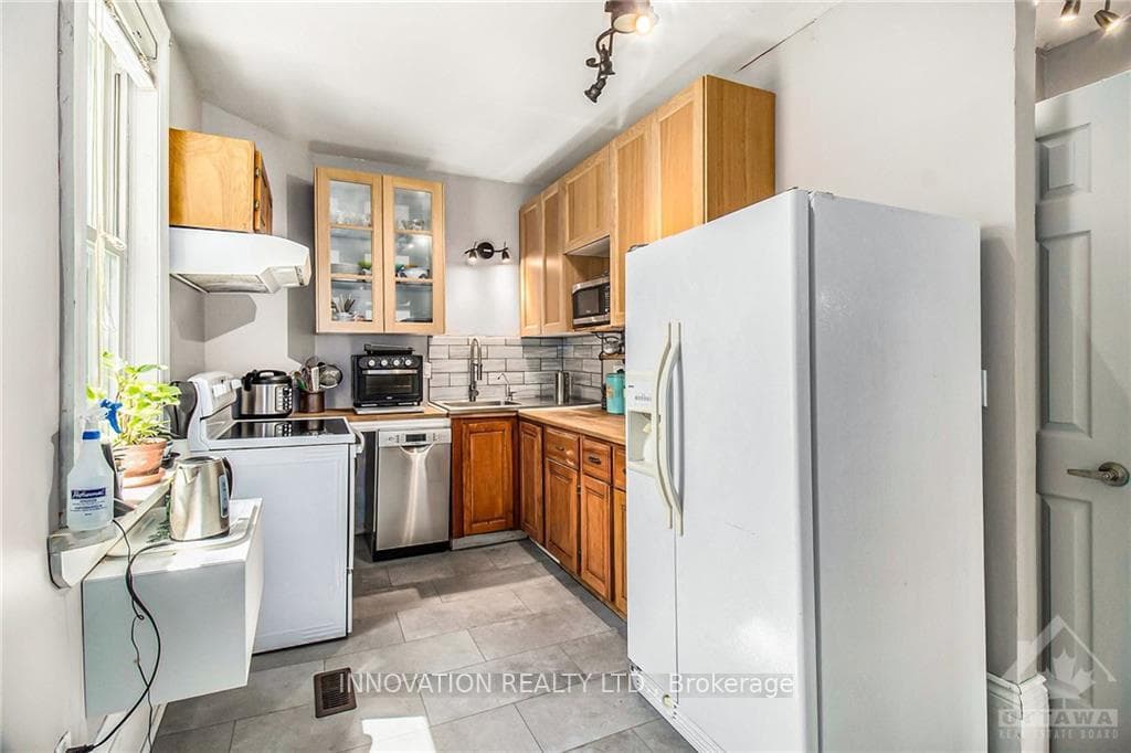901 RIVER Road photo 11