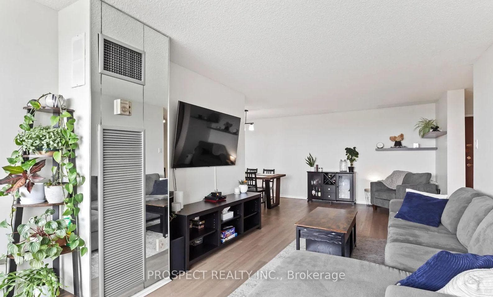 80 Antibes Drive Unit 1201 photo 7