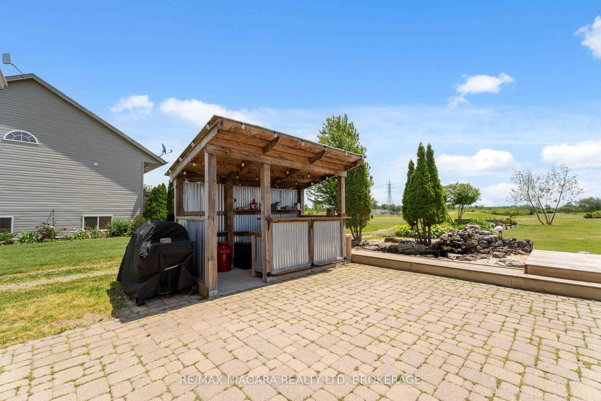 661 Carl Road photo 35