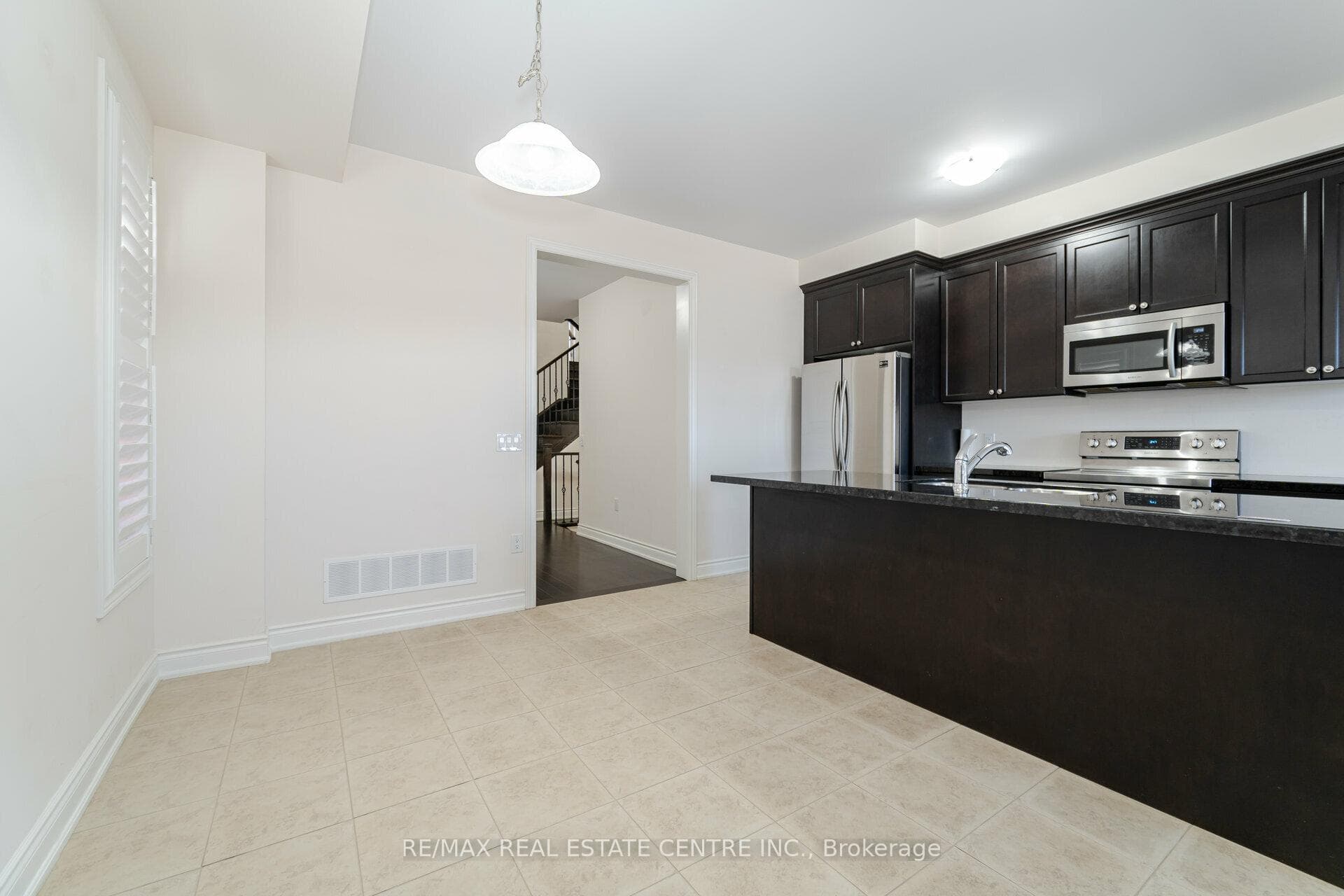 84 Heming Trail photo 7