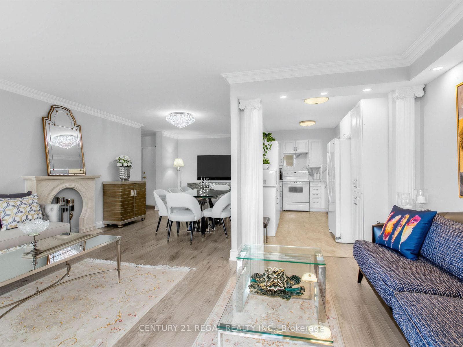 40 Baif Boulevard Unit 803 photo 11