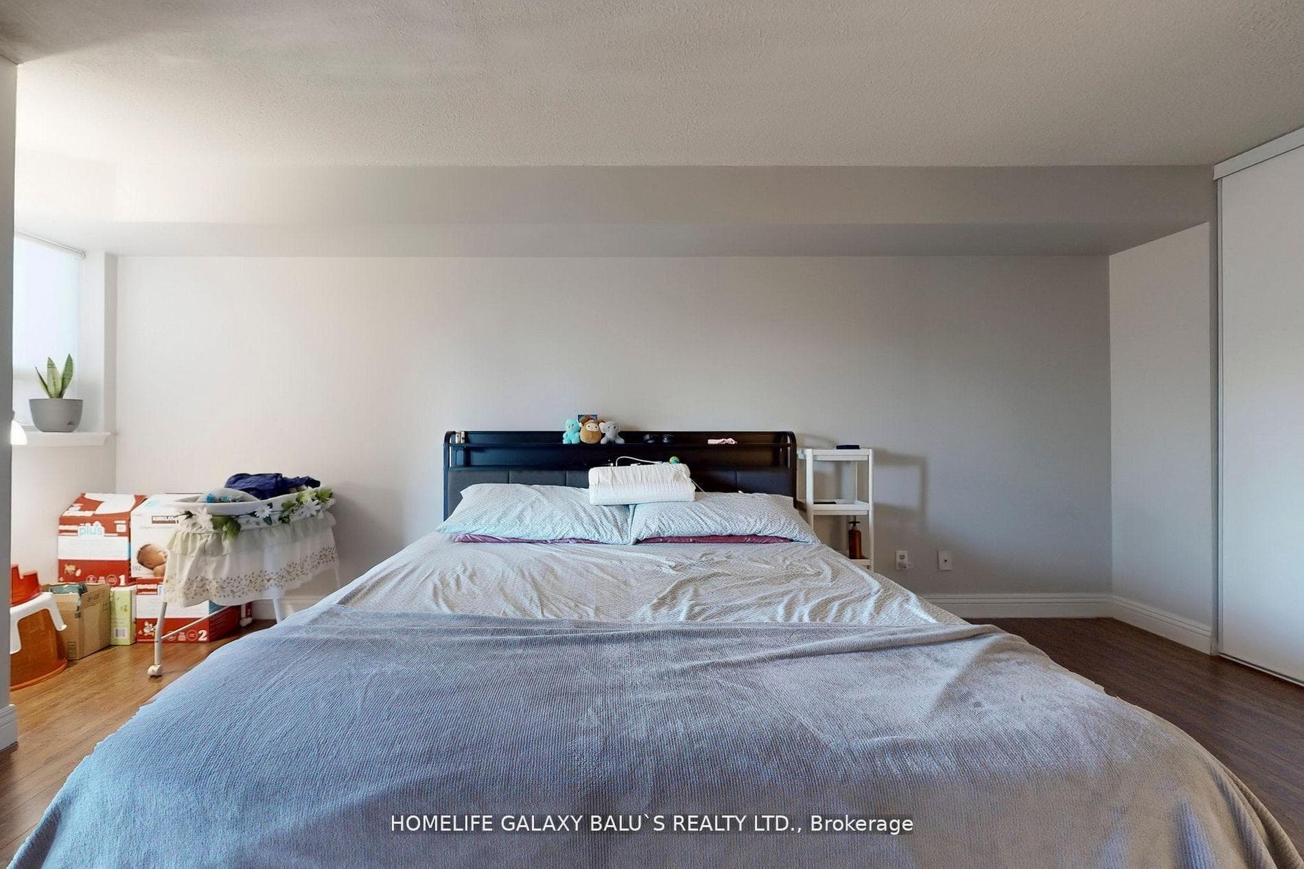 2460 Eglinton Avenue Unit 307 photo 26