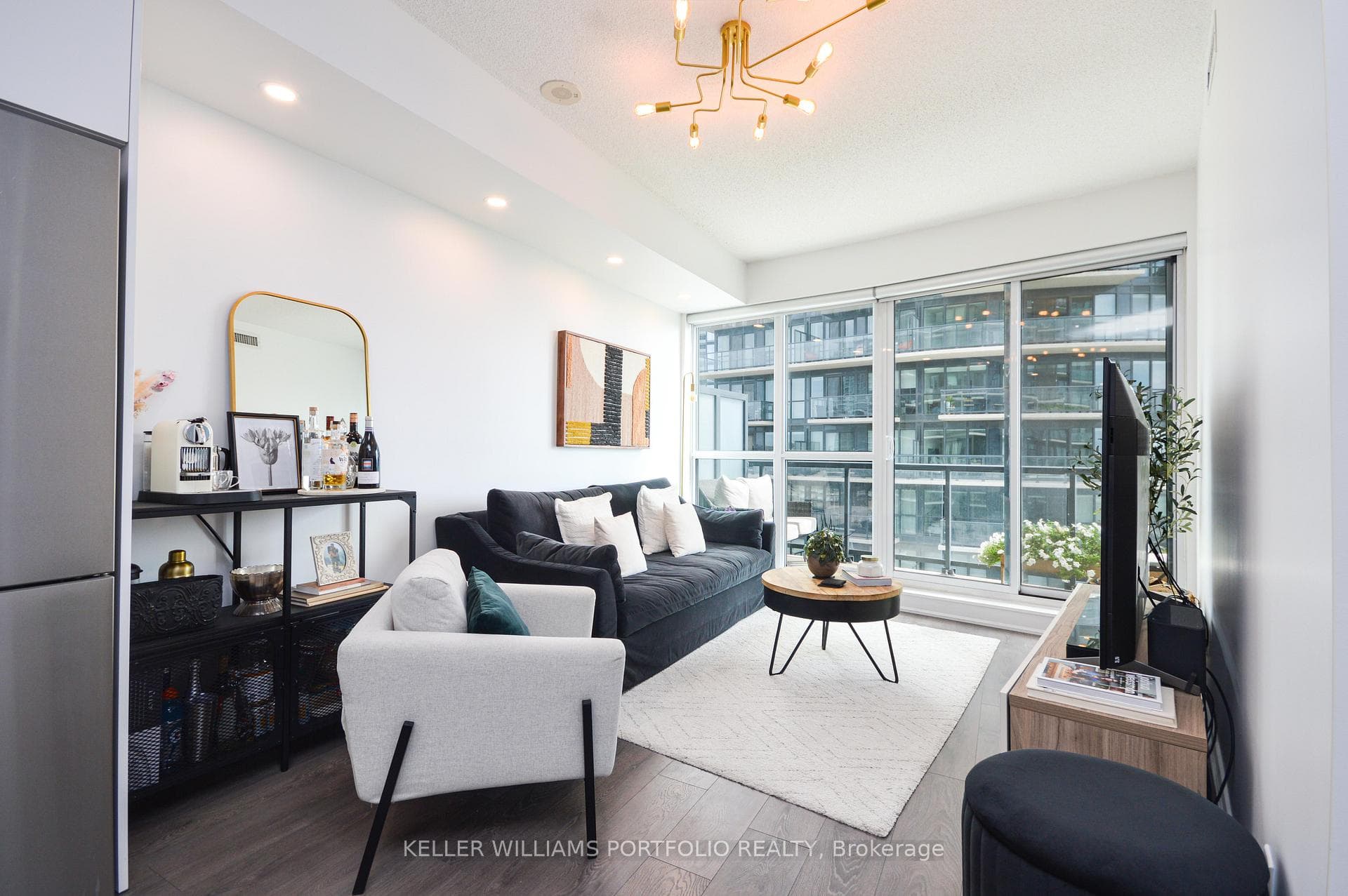51 East Liberty Street Unit 1008 photo 1