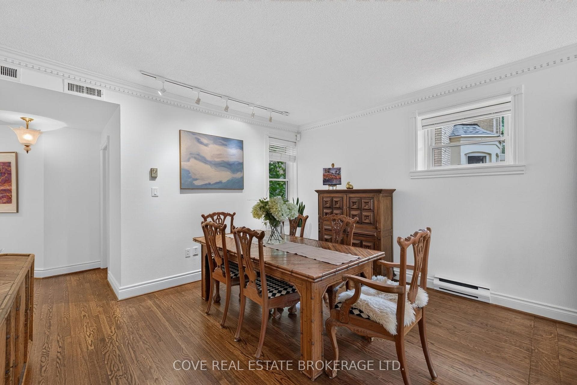 280 Queens Avenue Unit 104 photo 15