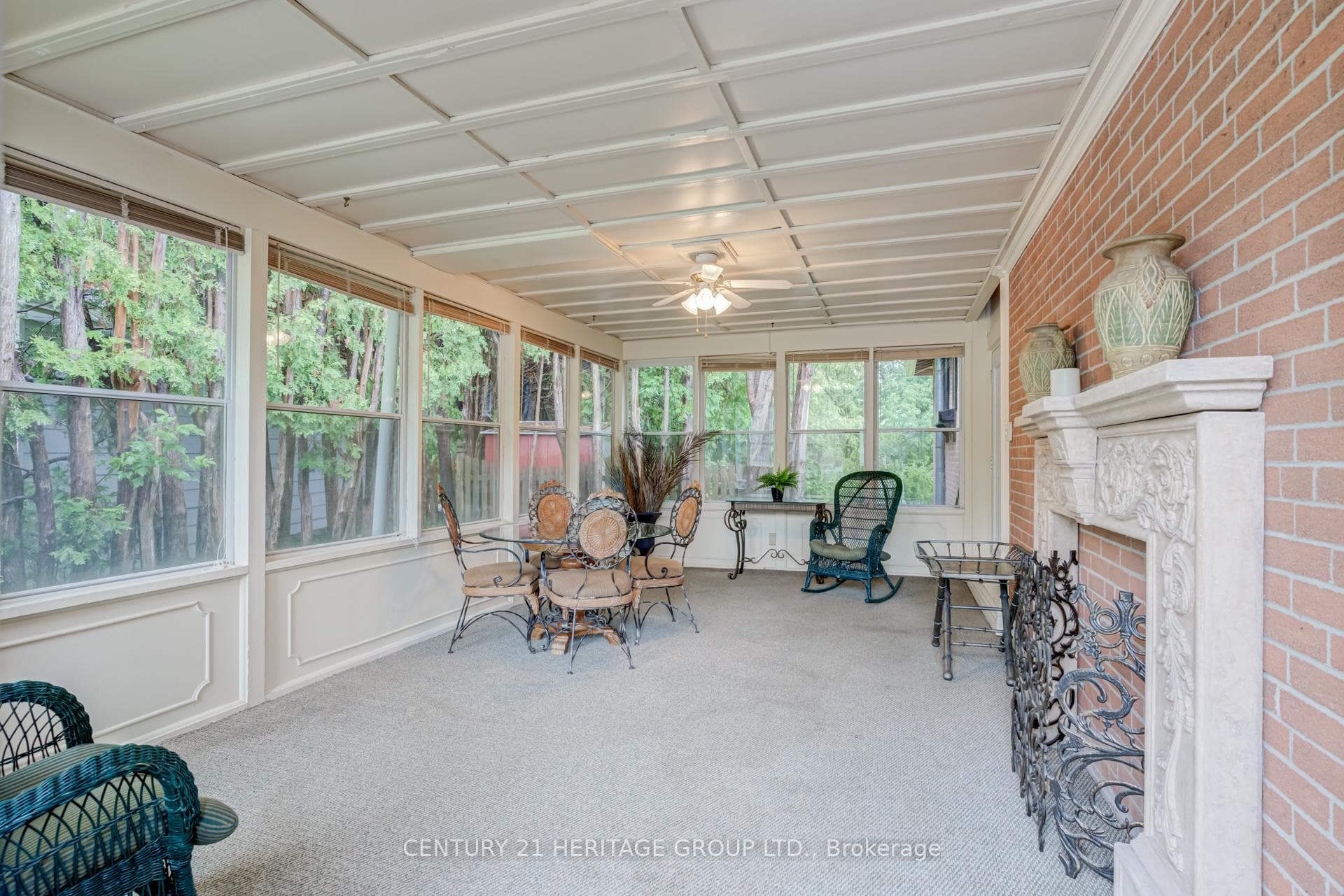 129 Bolton Avenue photo 4