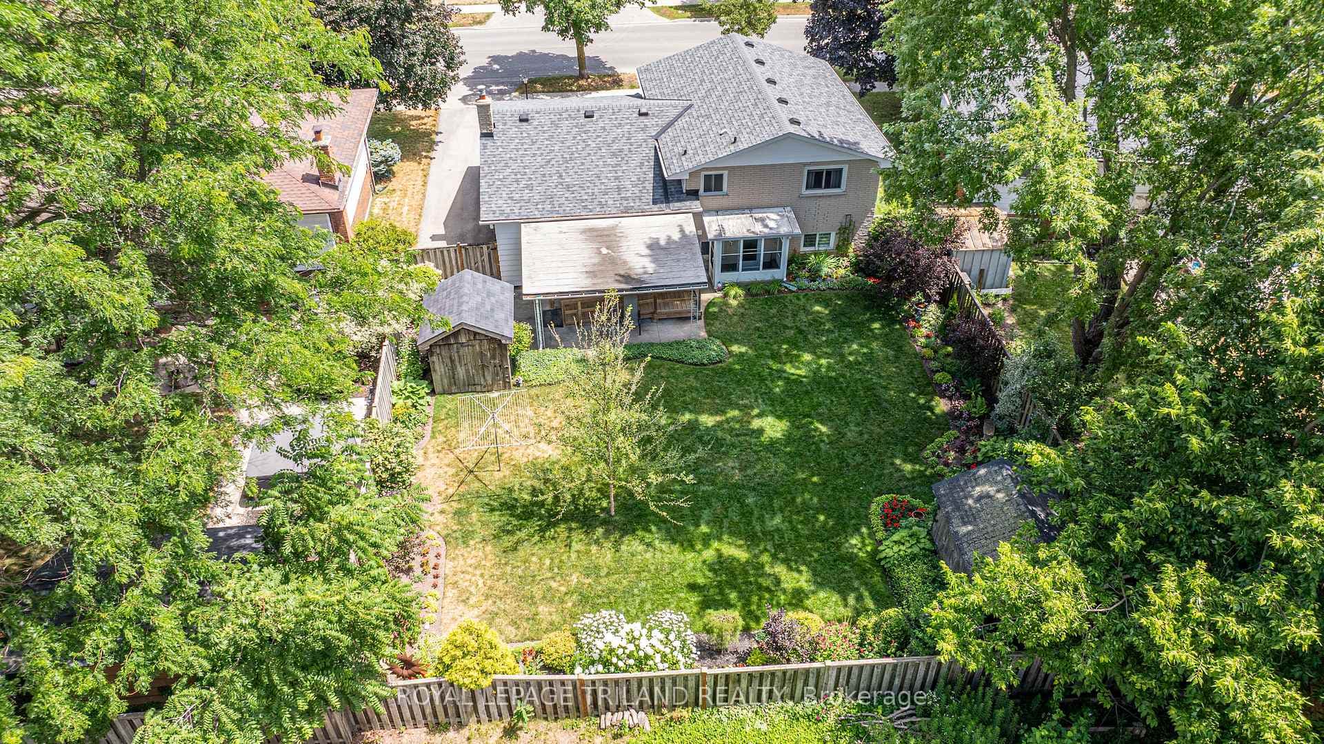 1463 Glenora Drive photo 40