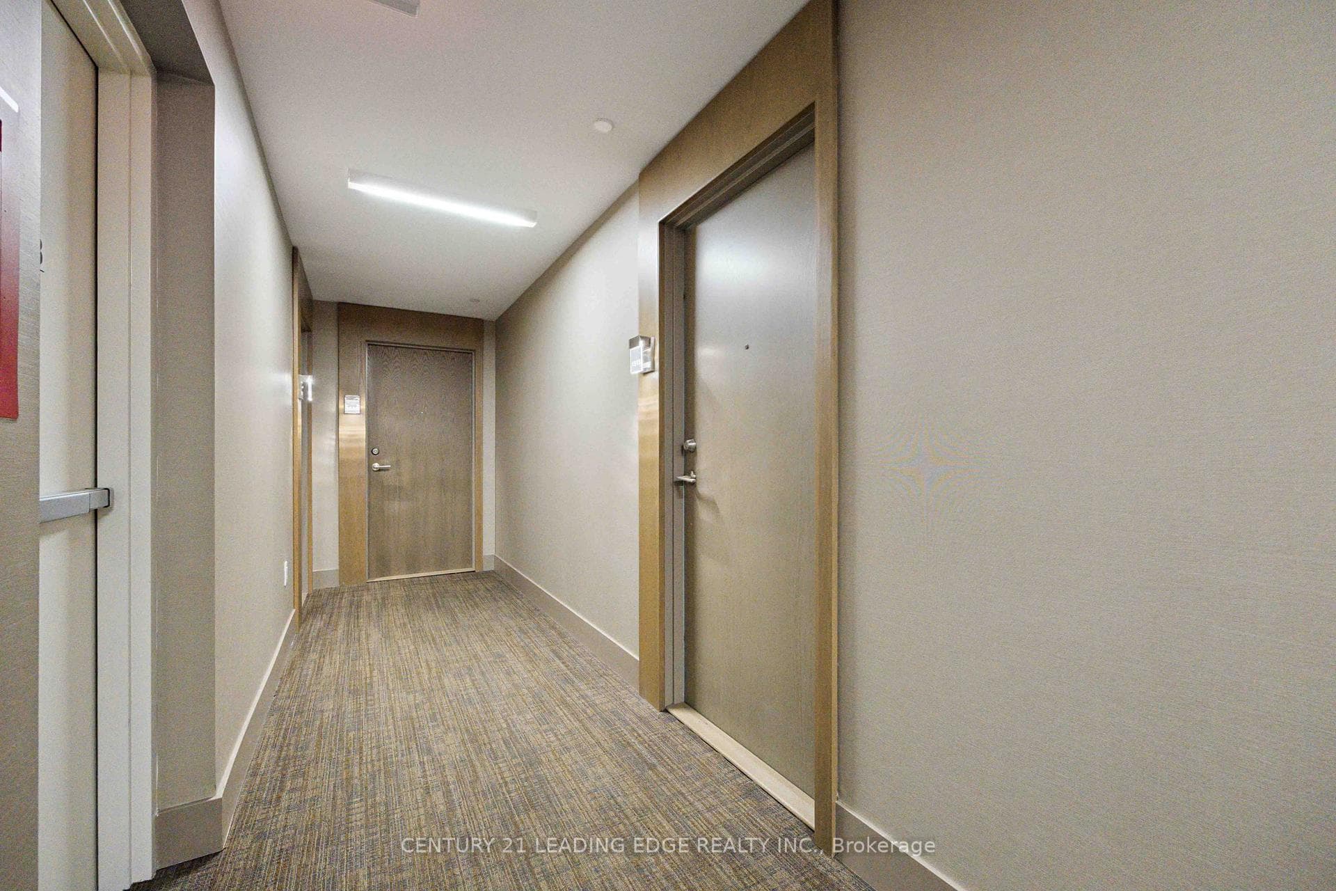 160 Vanderhoof Avenue Unit 1515 photo 3