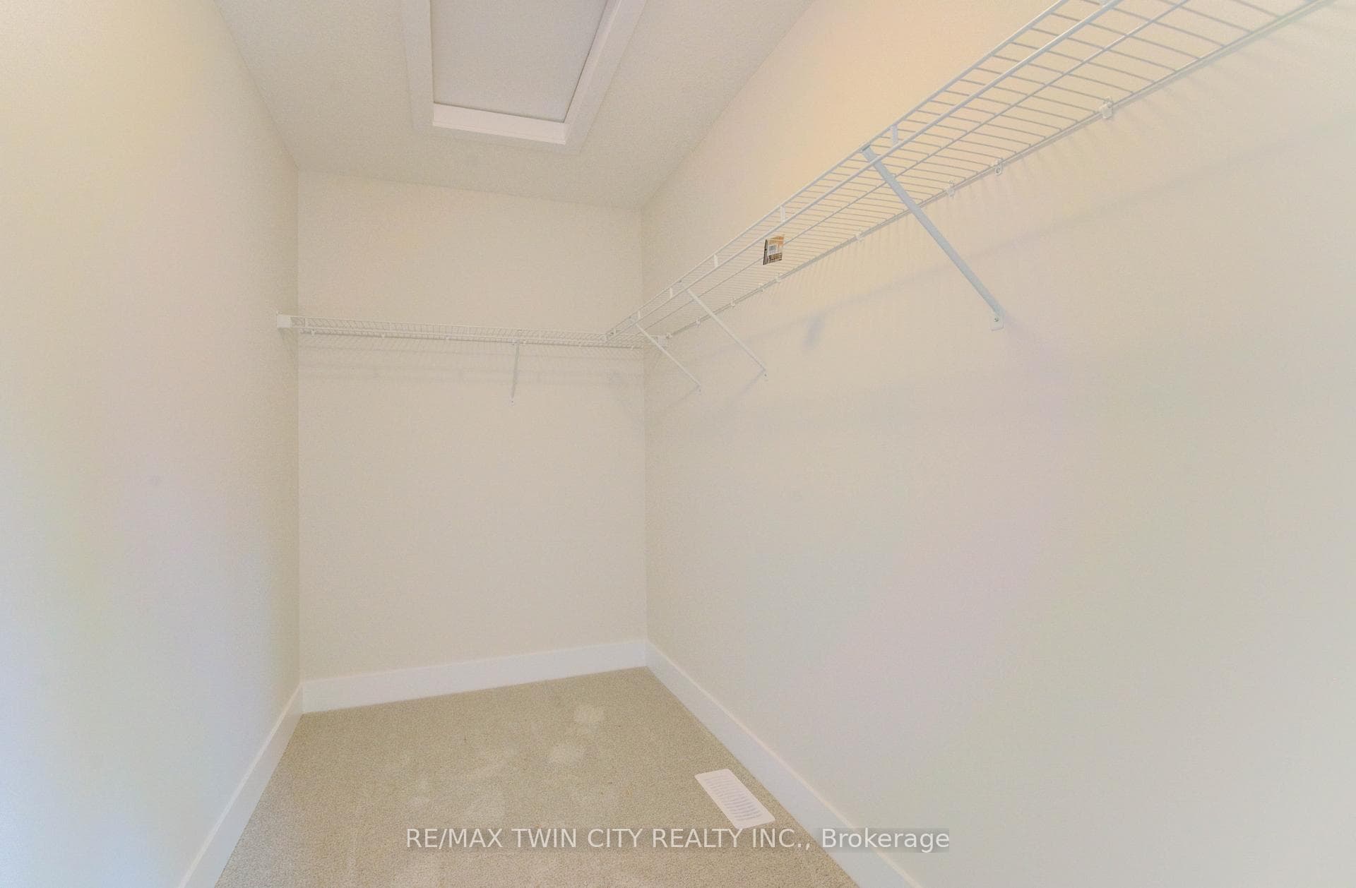 161 Dunnigan Drive photo 26