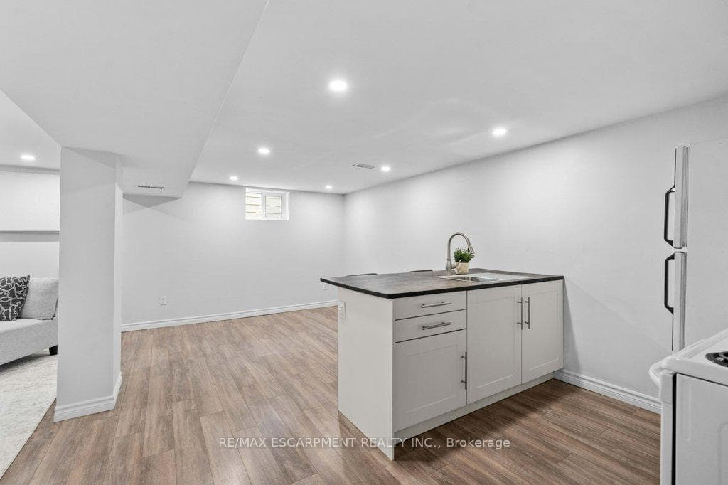 11 Garwood Avenue photo 21