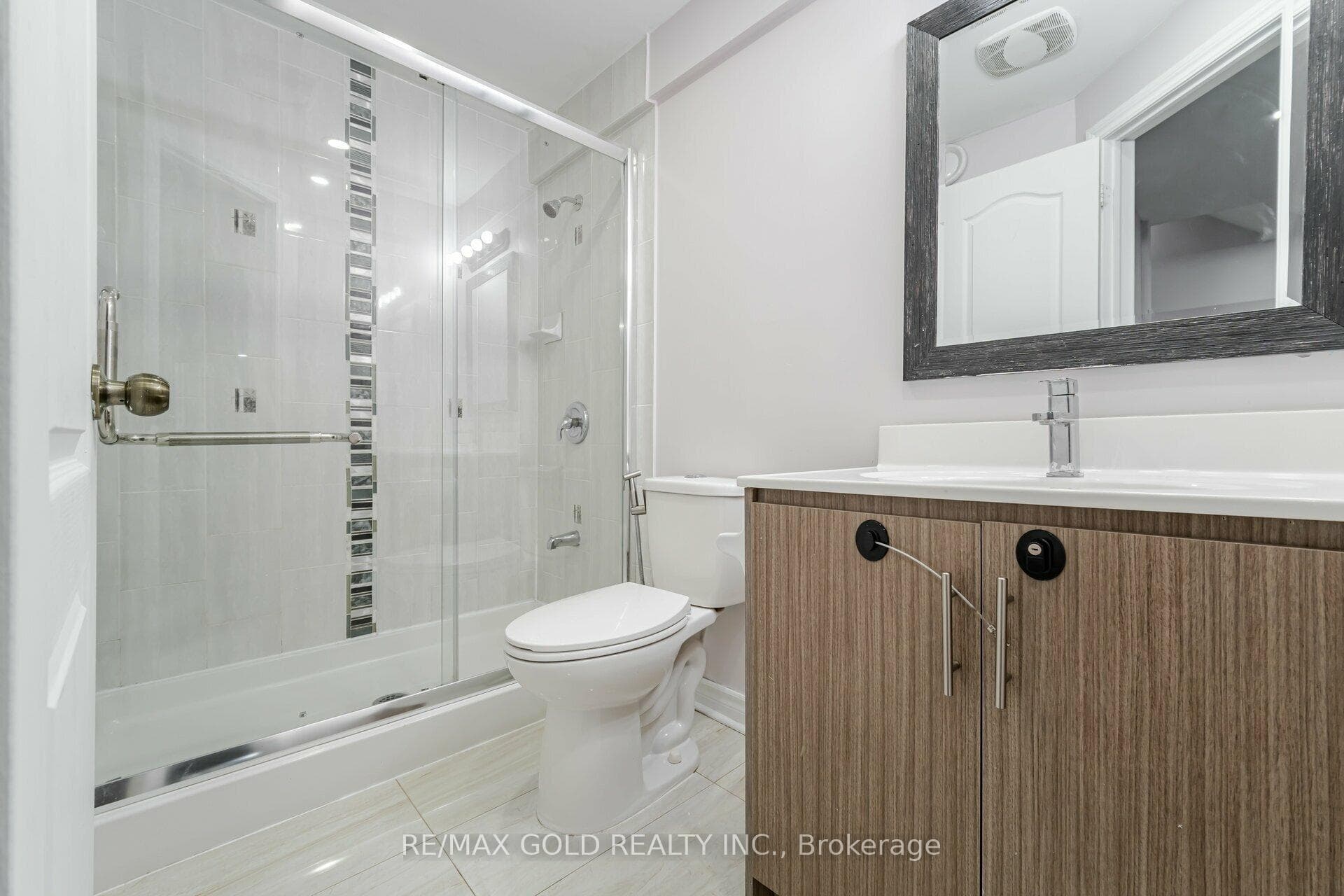 69 Softneedle Avenue photo 29