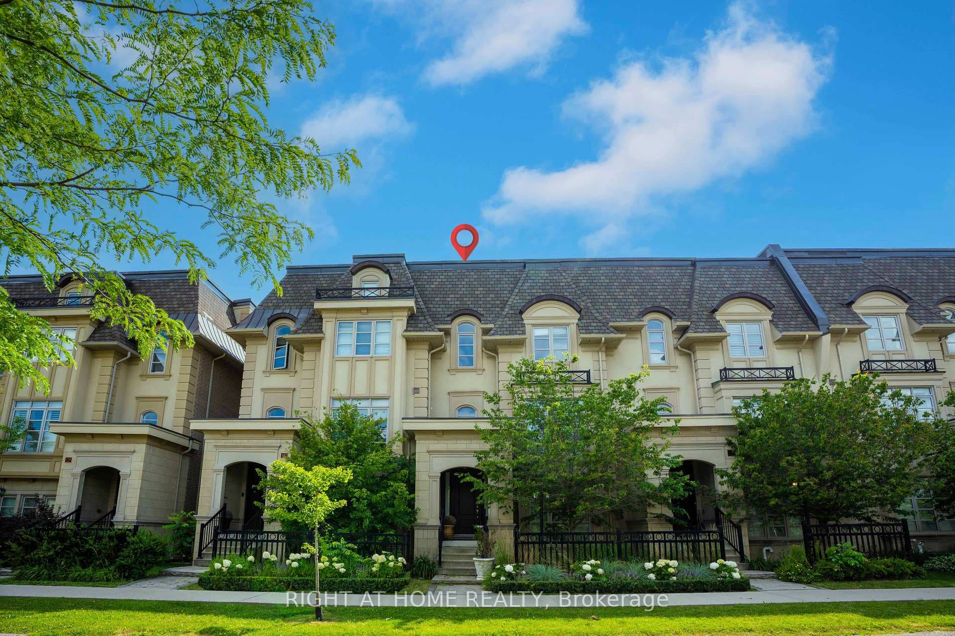 184 Dorval Drive photo 1