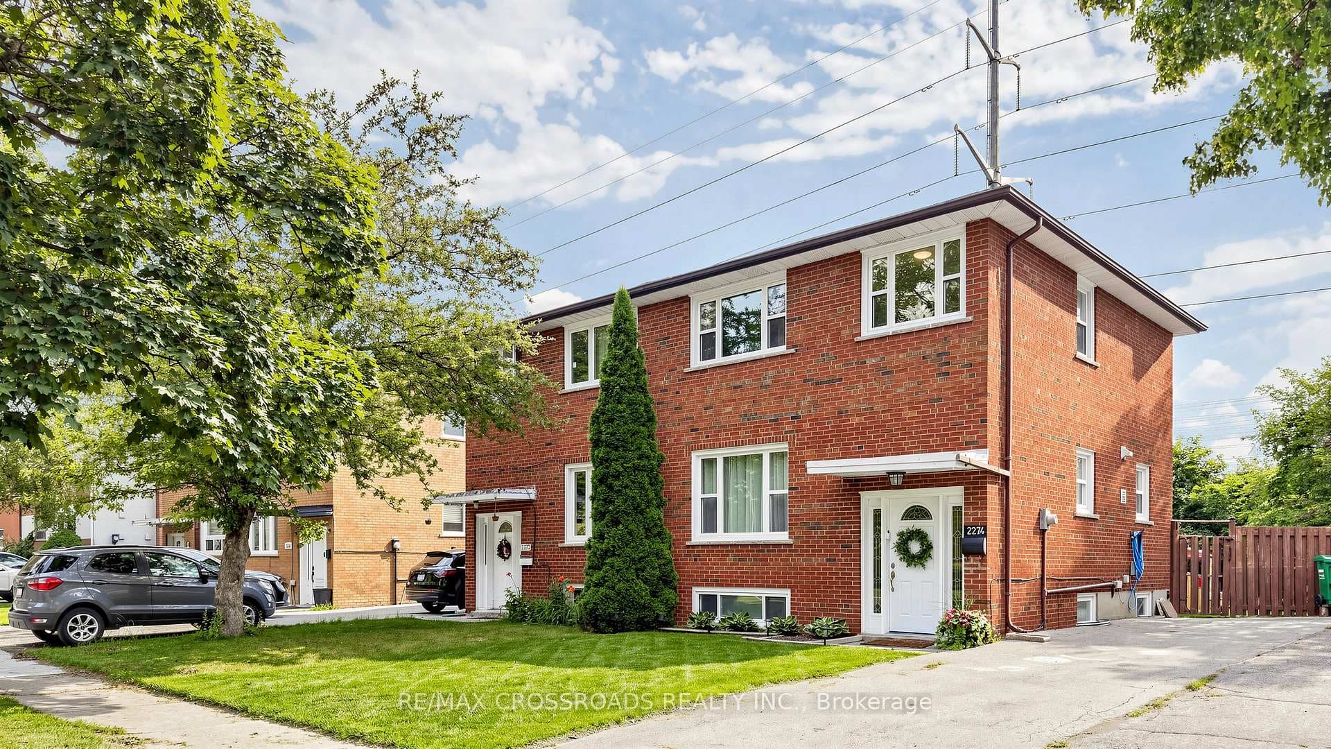 2274 Wiseman Court photo 1